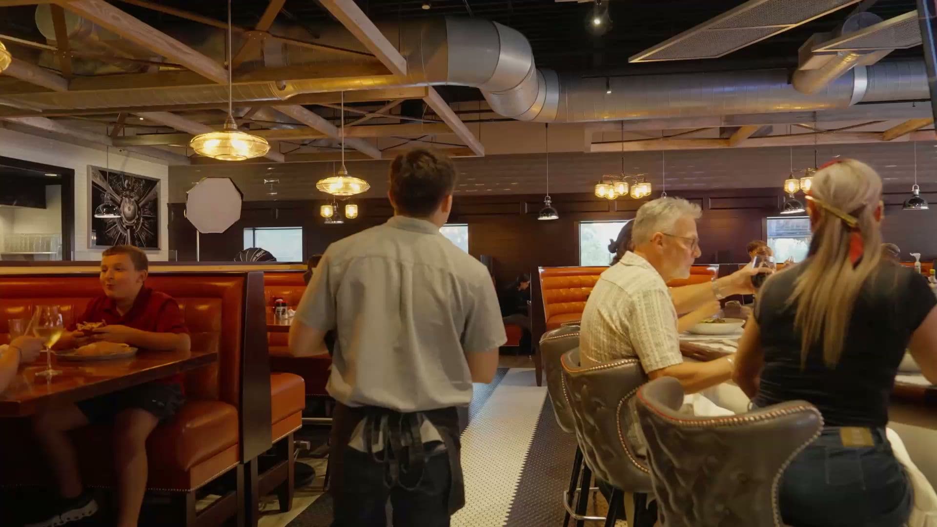 Maggie McFly's® | Brookfield - Image 3