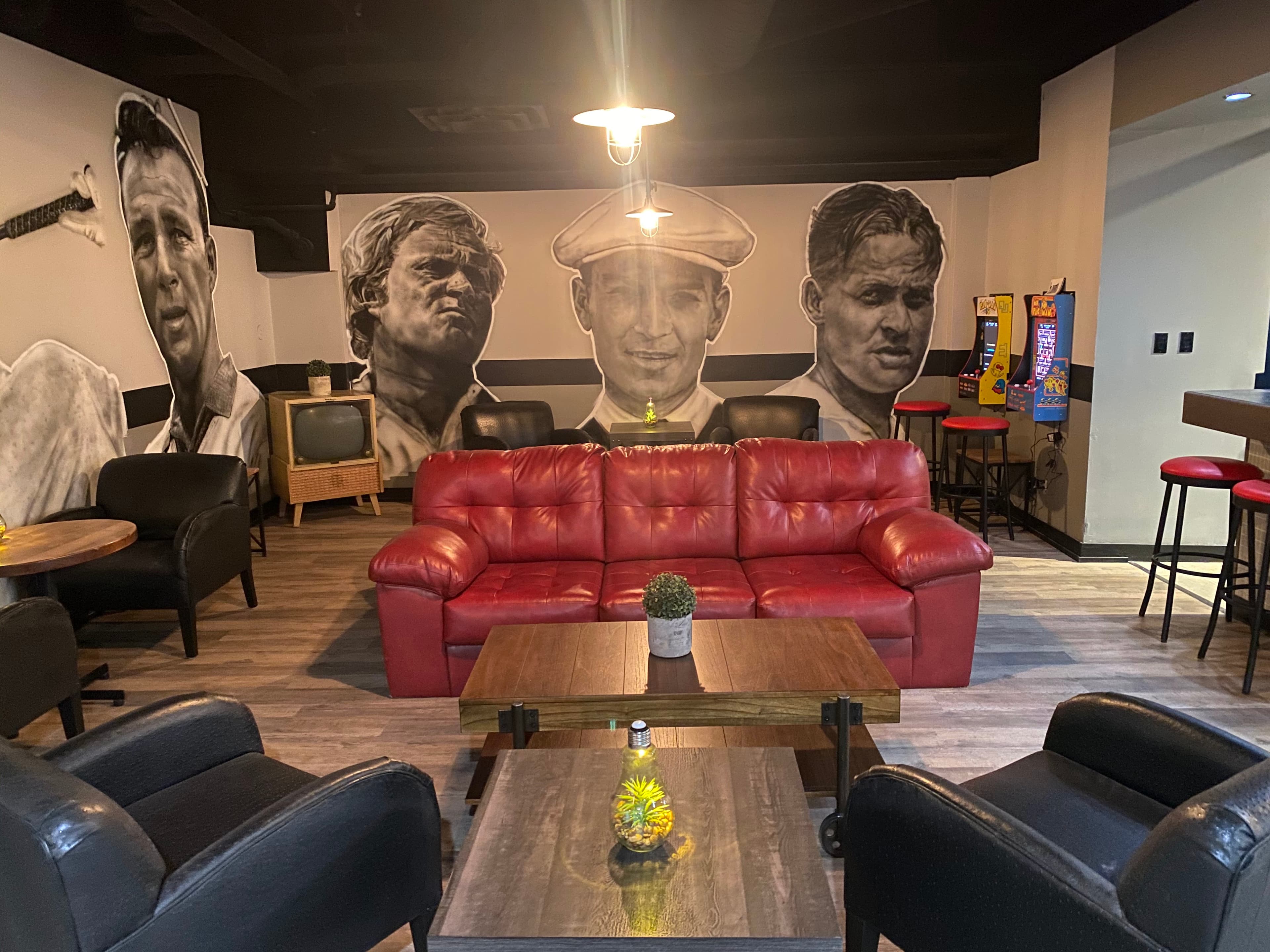 Longshotz Golf (Edmonton) - Image 8