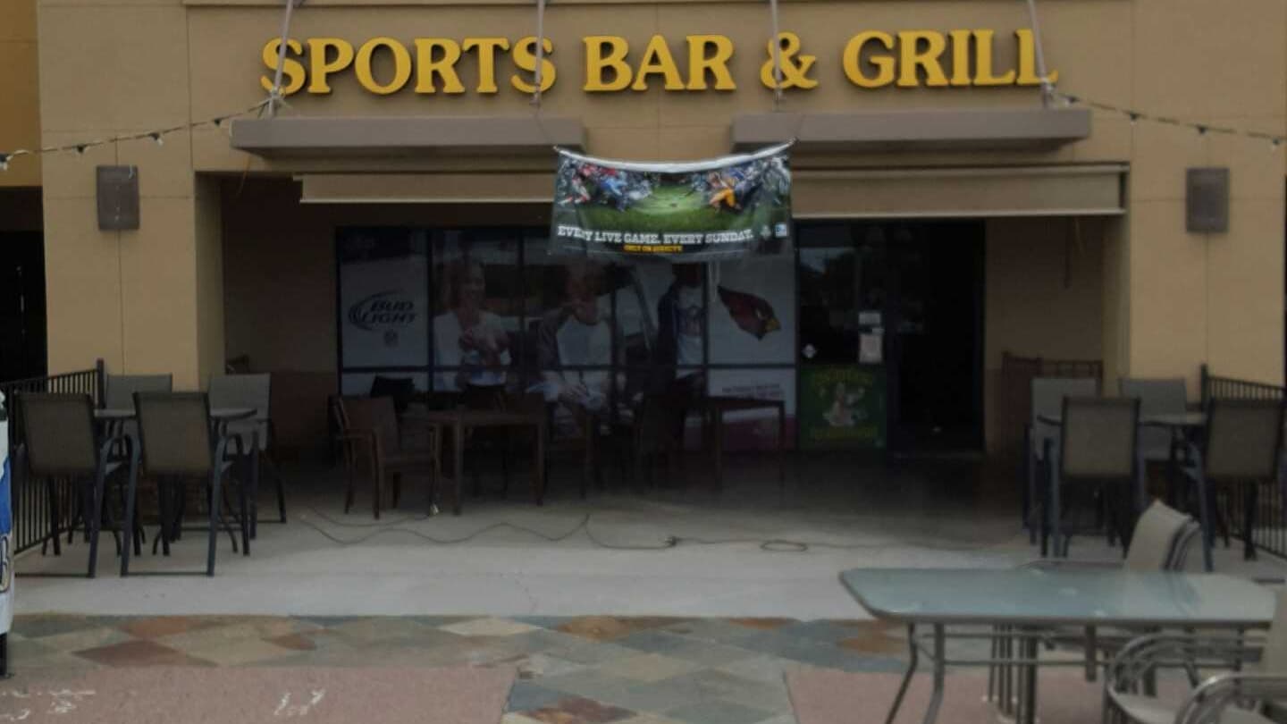 McMashers Sports Bar & Grill - Image 1