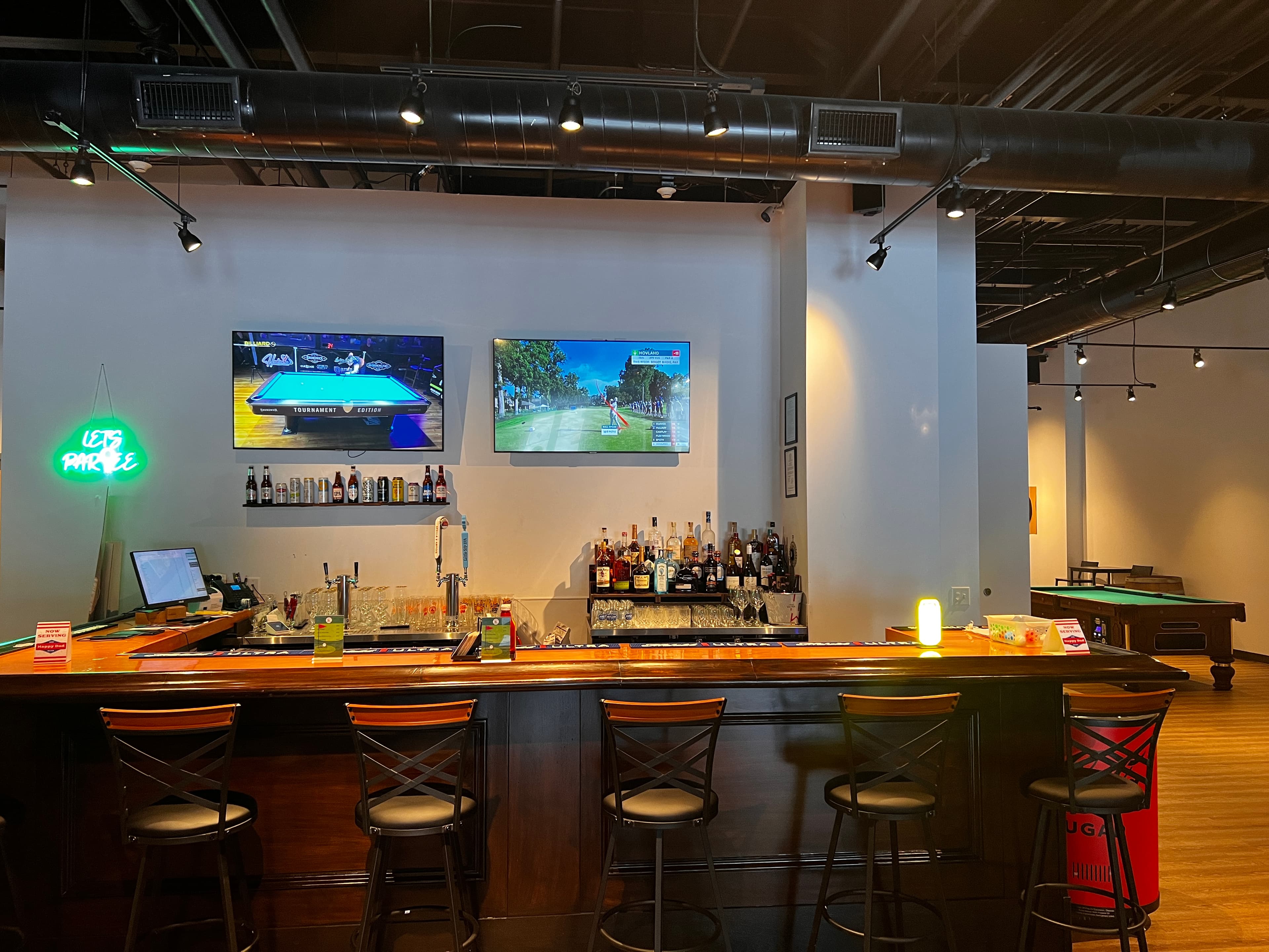 Golf Tavern - Image 3