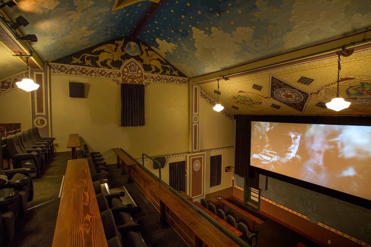 McMenamins Power Station Theater & Pub - Image 1
