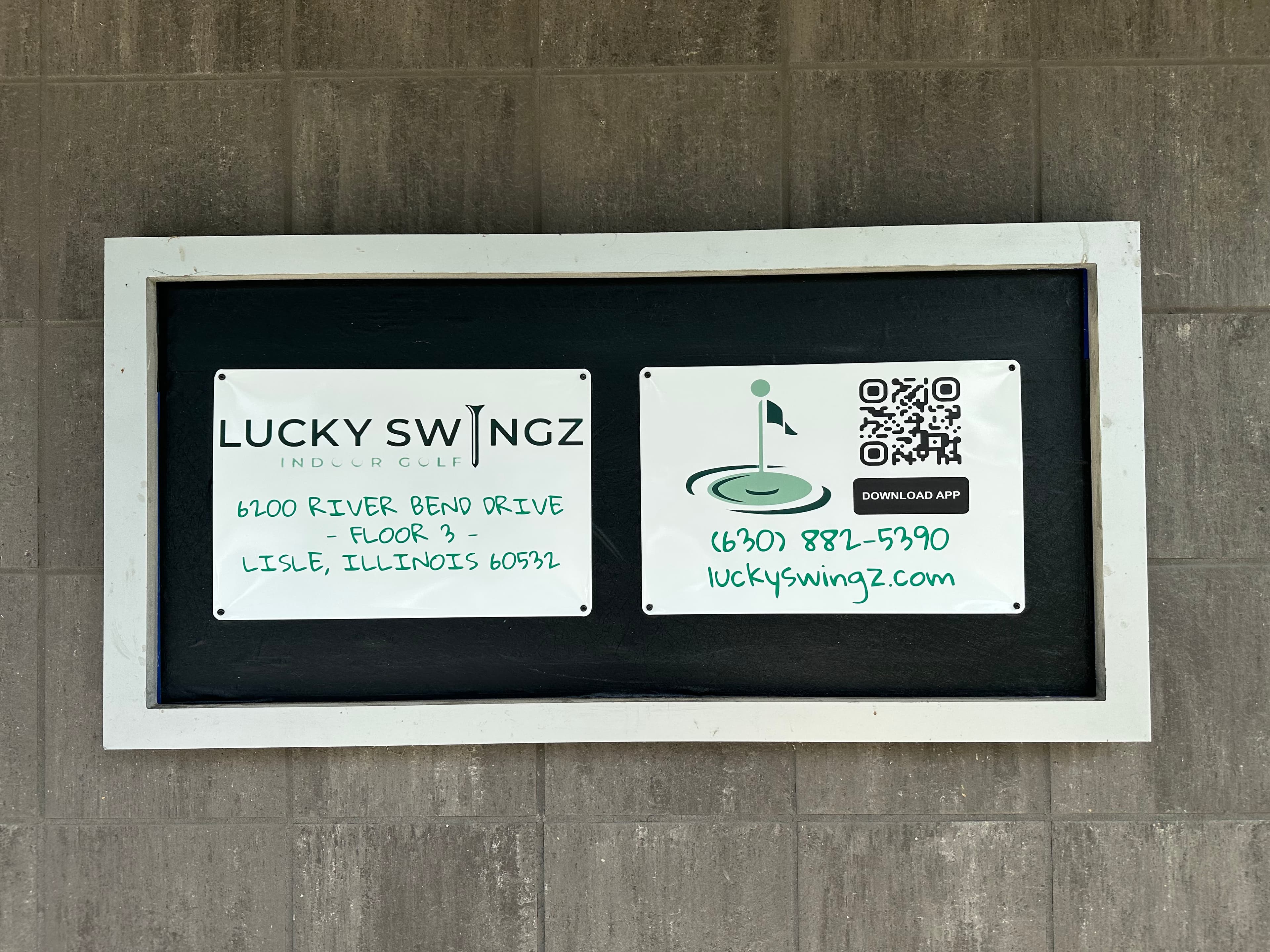 Lucky Swingz Indoor Golf - Image 9