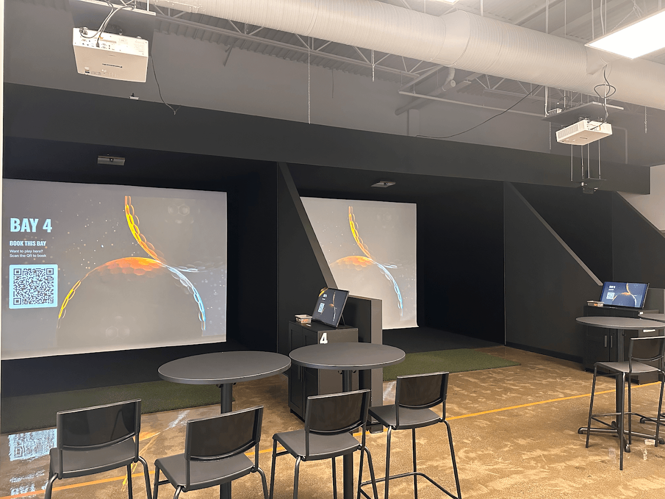 Glizzy's Indoor Golf - Image 2