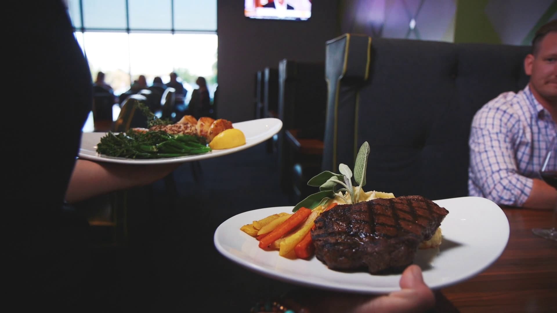 Range Restaurant + Cocktail Bar - Image 2