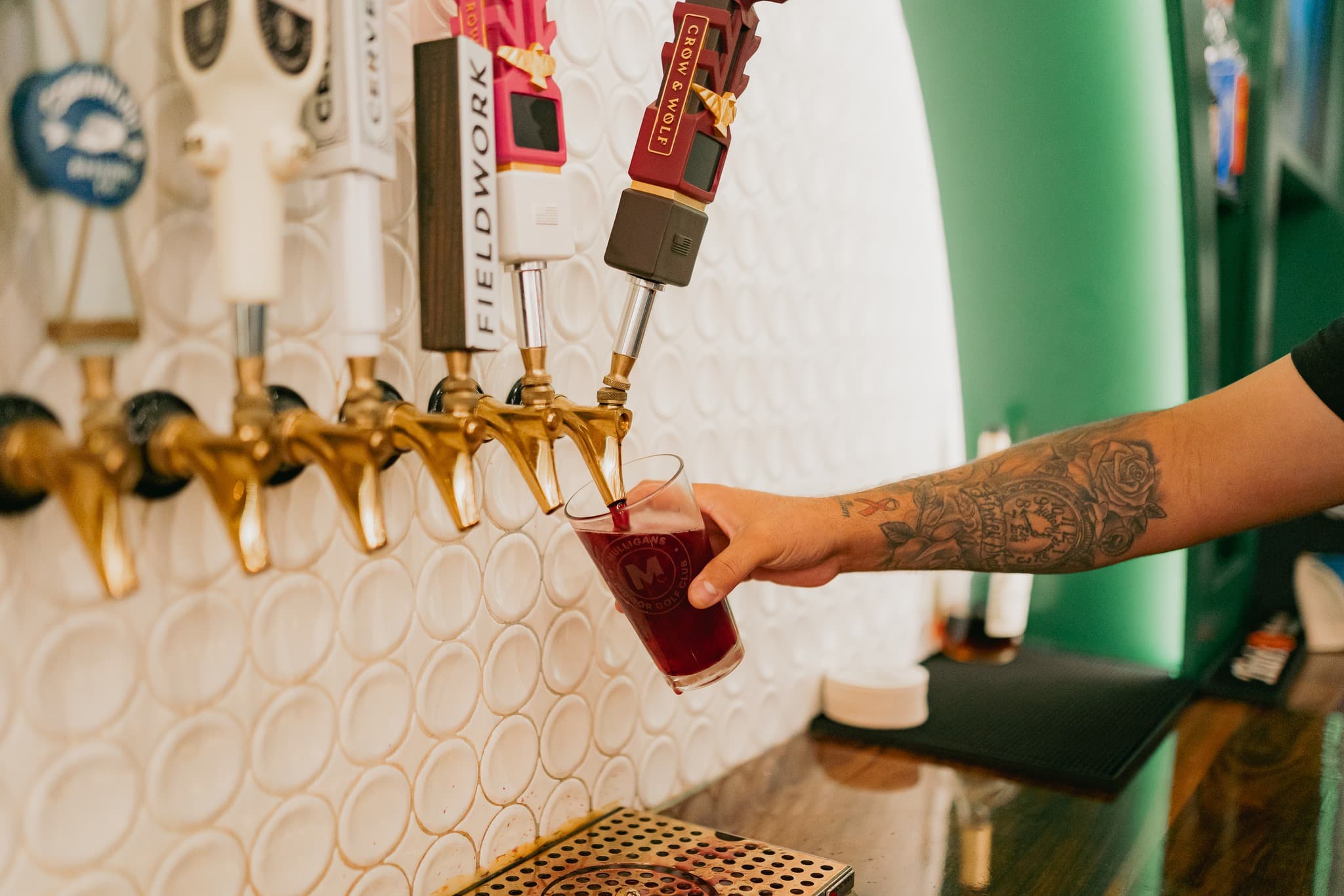 Mulligans Sports Bar & Golf Club - Image 7