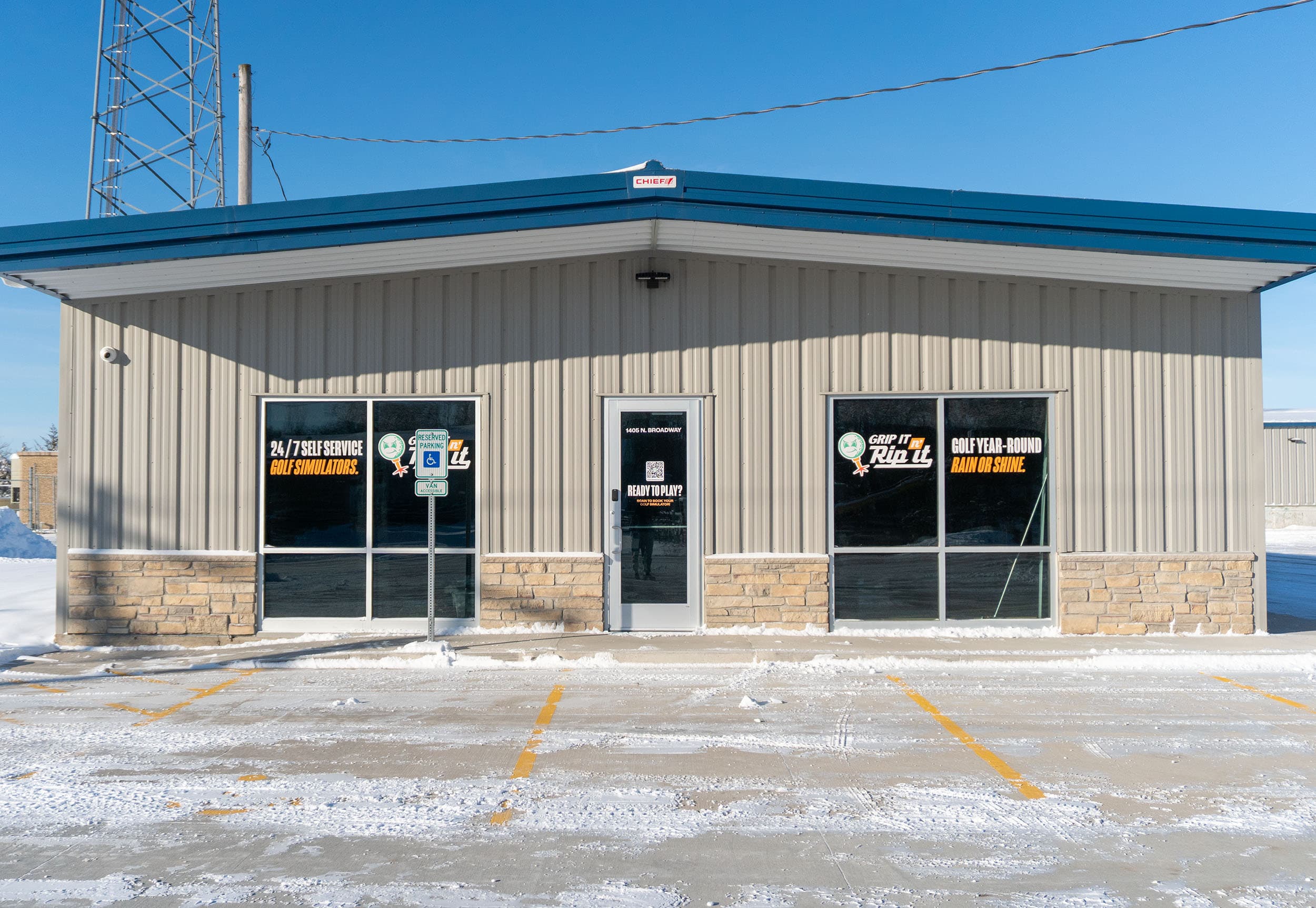 Grip it N' Rip it Golf Simulators - Image 2