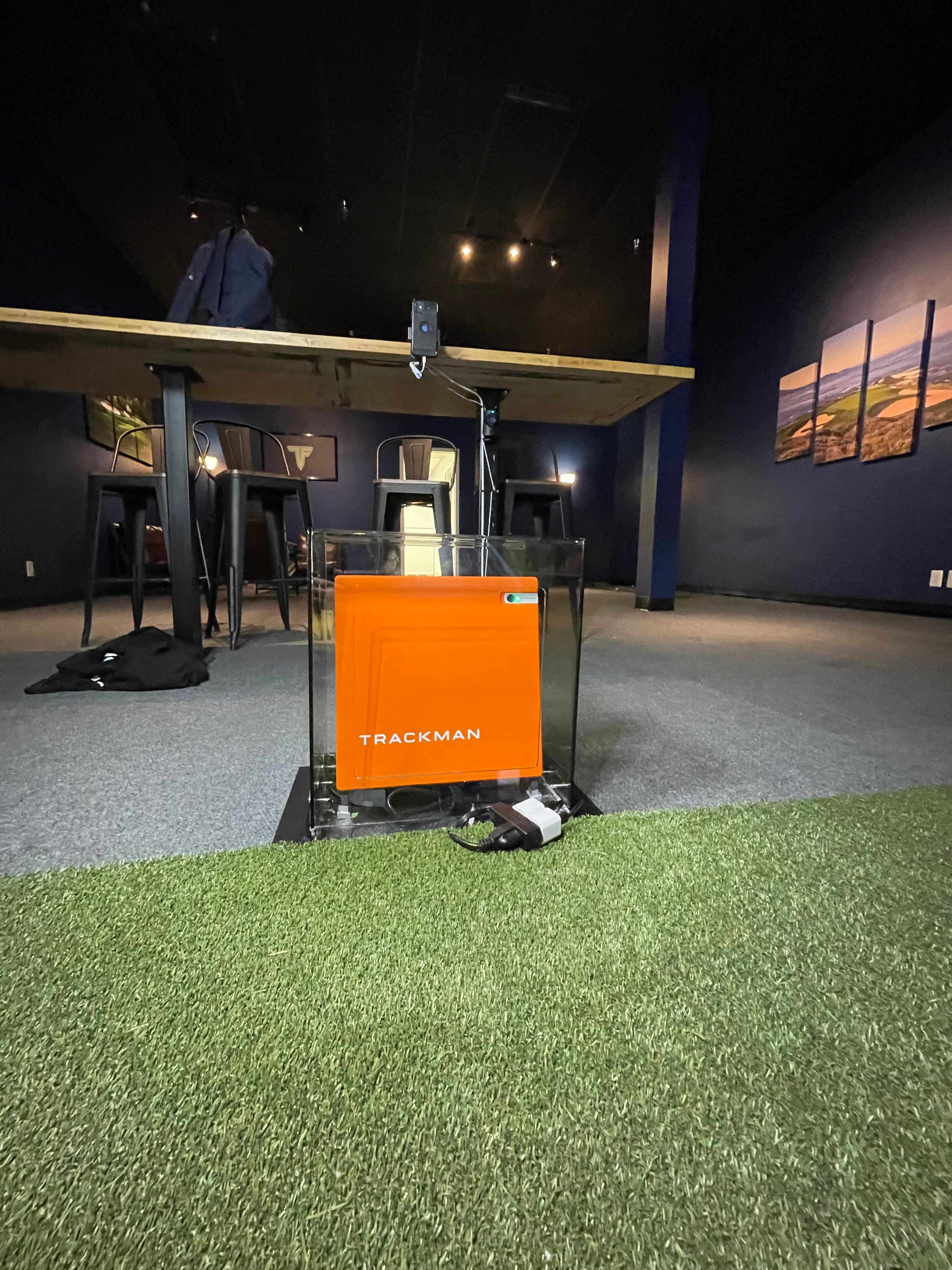 Divot Golf Club - Image 9