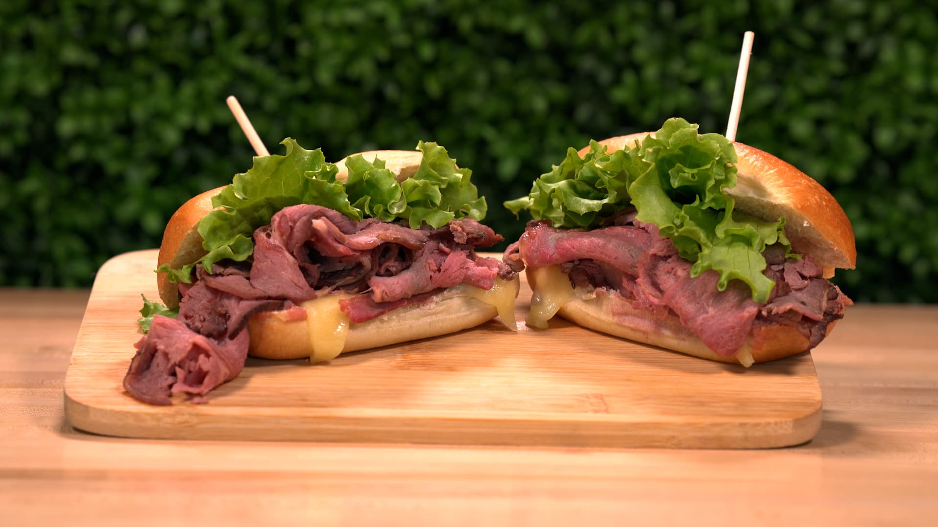 Caddy Shack Golf Pub - Image 10