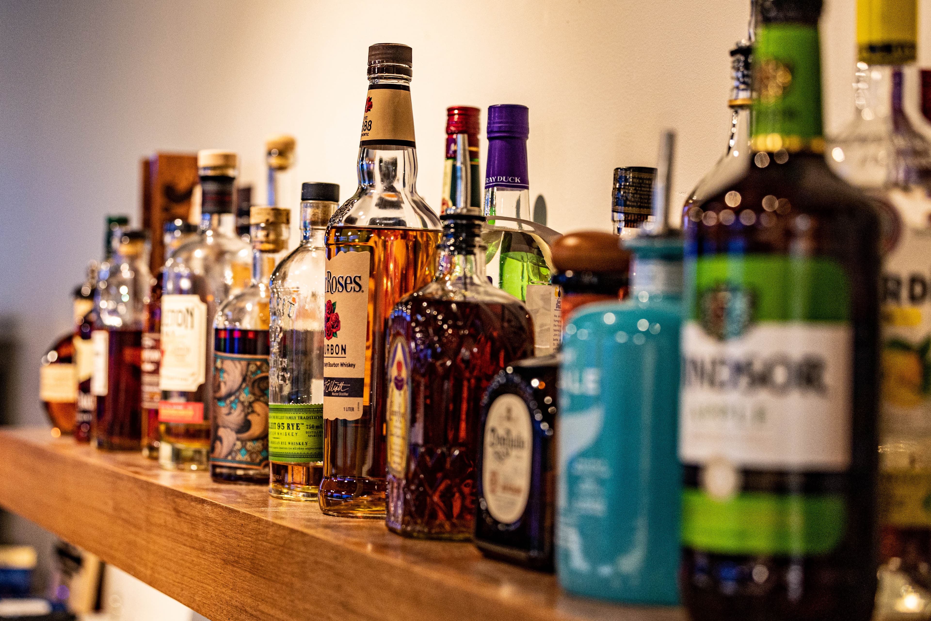 Lakeville Links Indoor Golf - Image 9