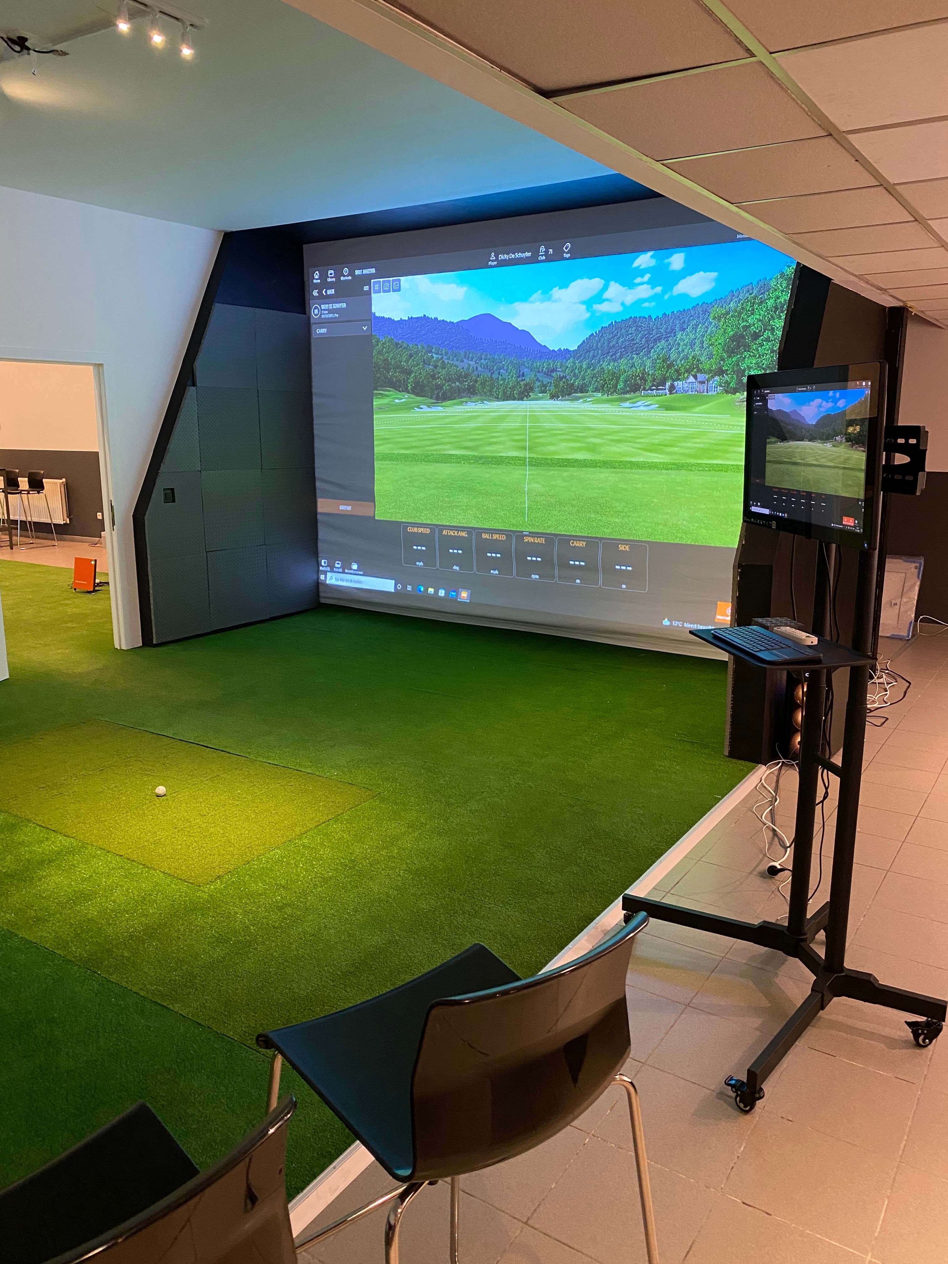 Indoor Golf Stekene - Image 1