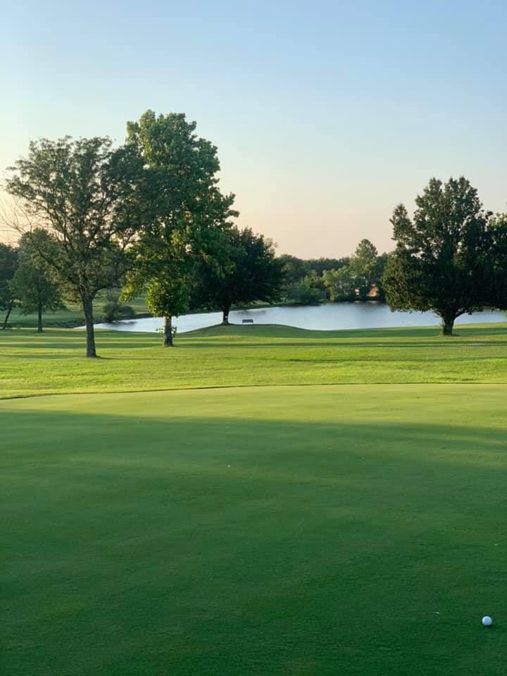 Smiley's Golf Complex - Image 2