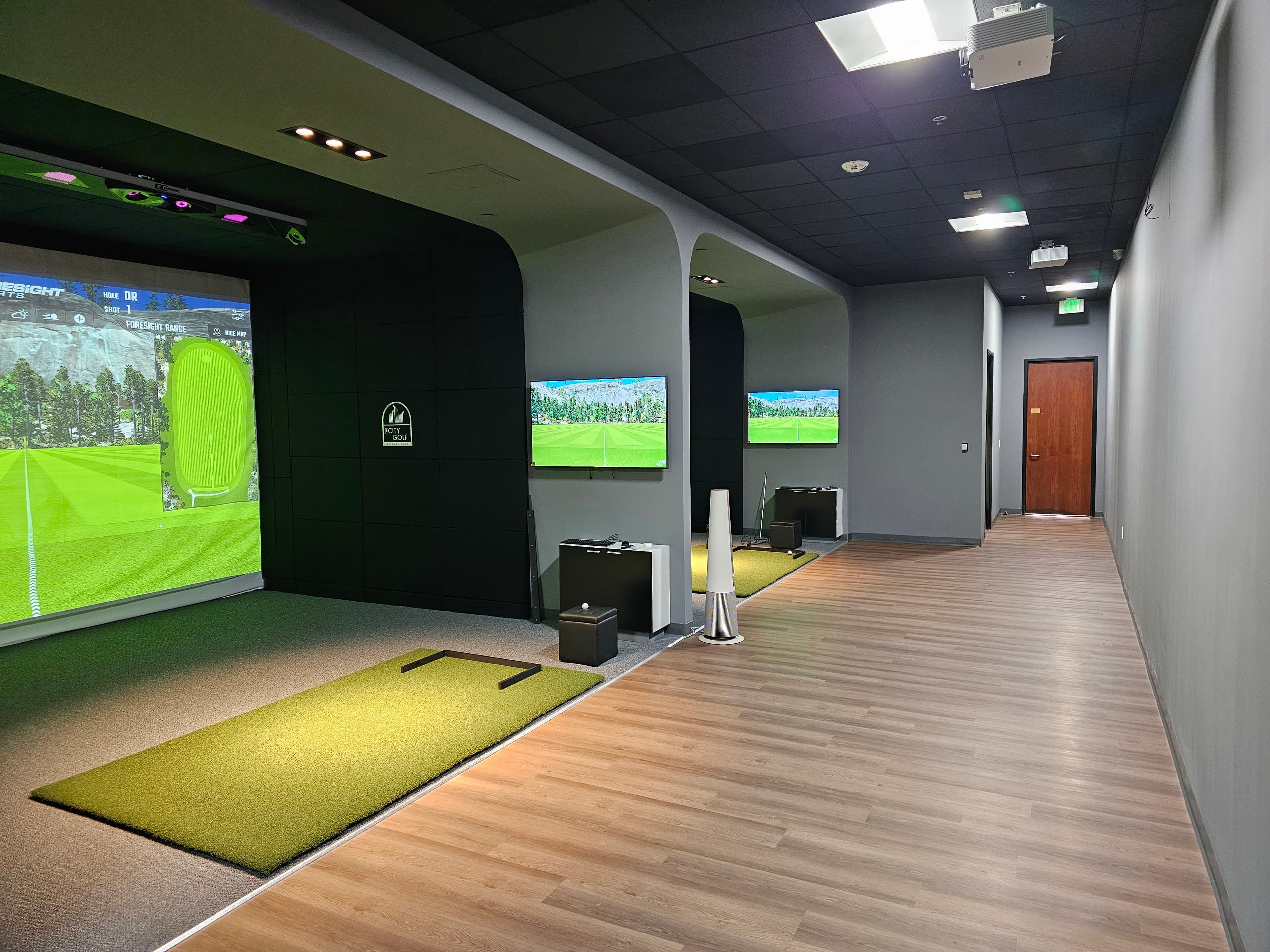 The City Golf - Sherman Oaks - Image 1