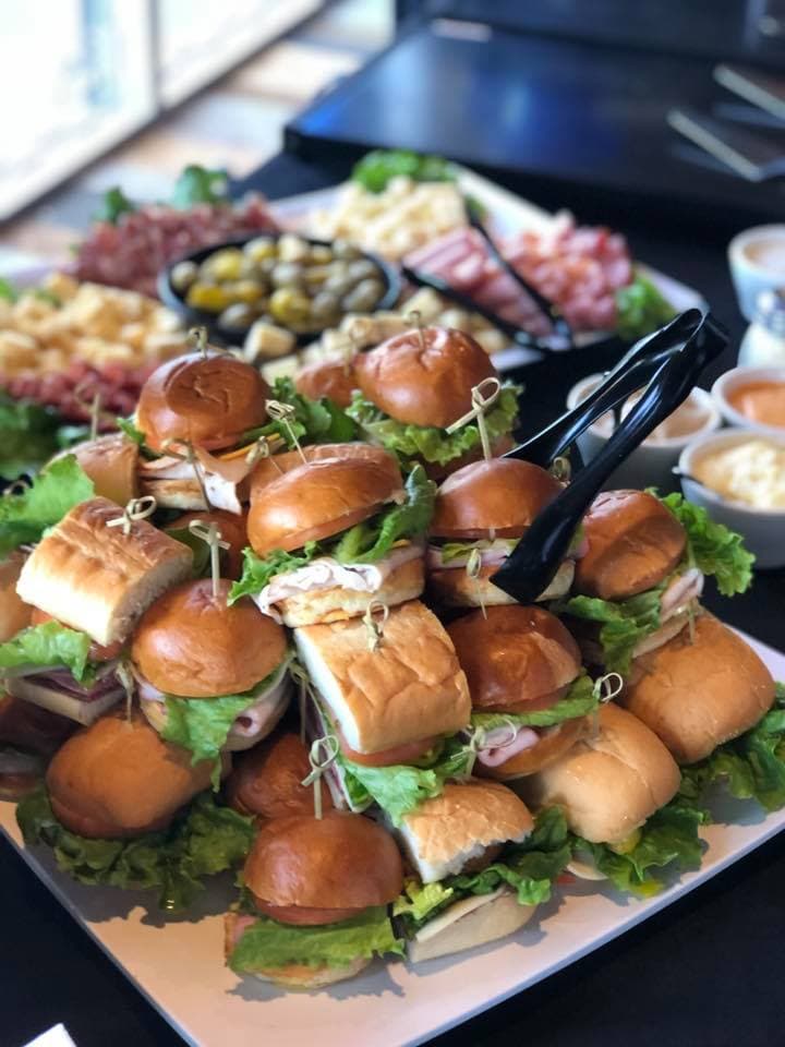 Lucky Lulu's - Image 2