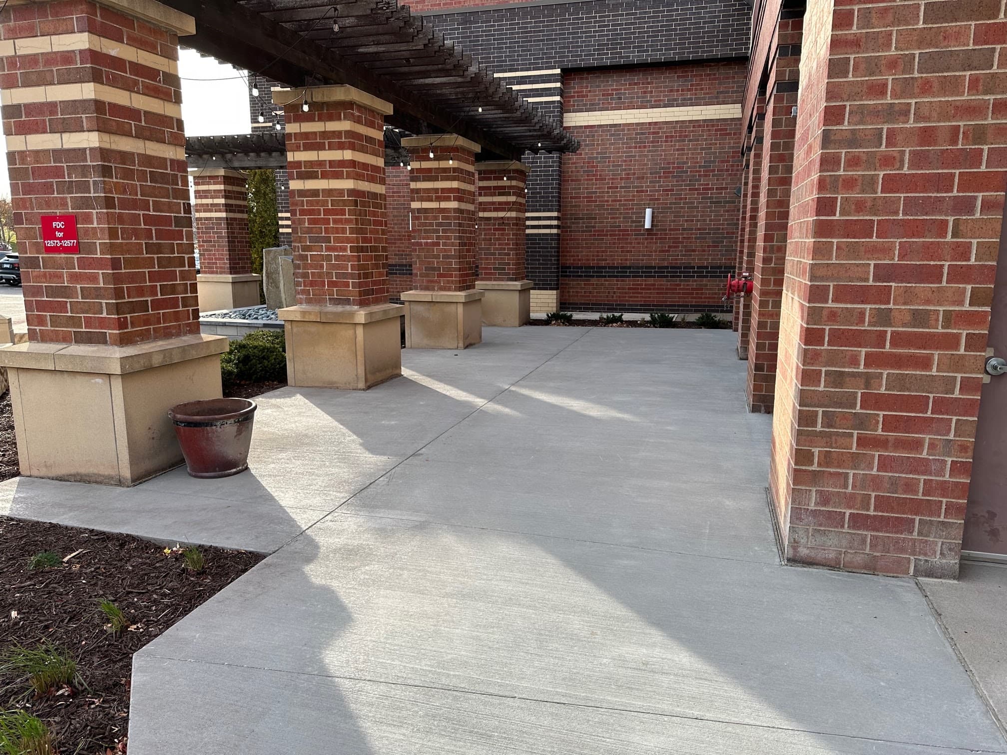 X-Golf Eden Prairie - Image 9