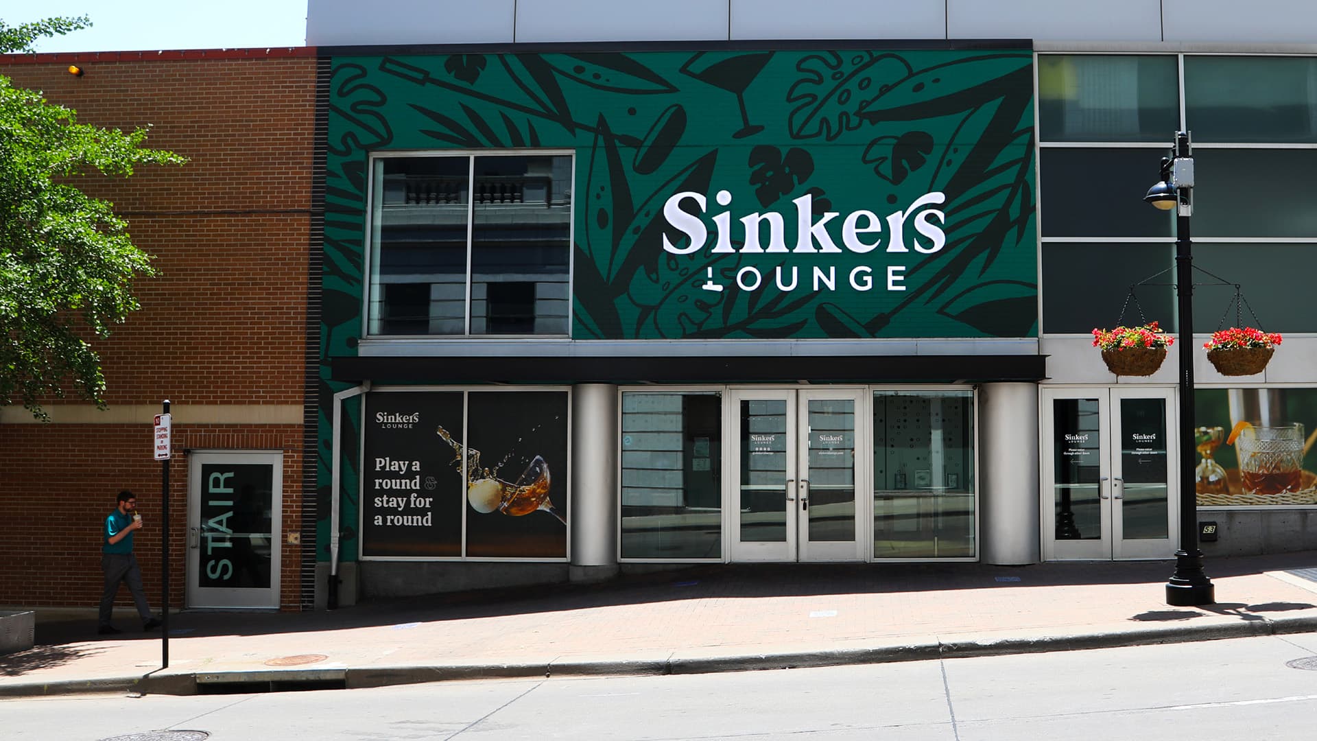 Sinkers Lounge - Power & Light - Image 1