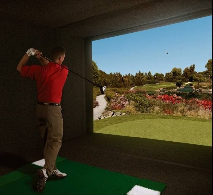 Tee's & Cue's Indoor Golf - Image 4