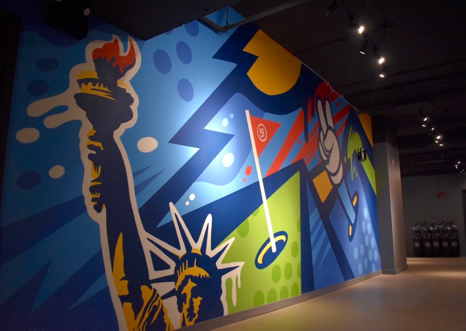 Five Iron Golf - Image 6