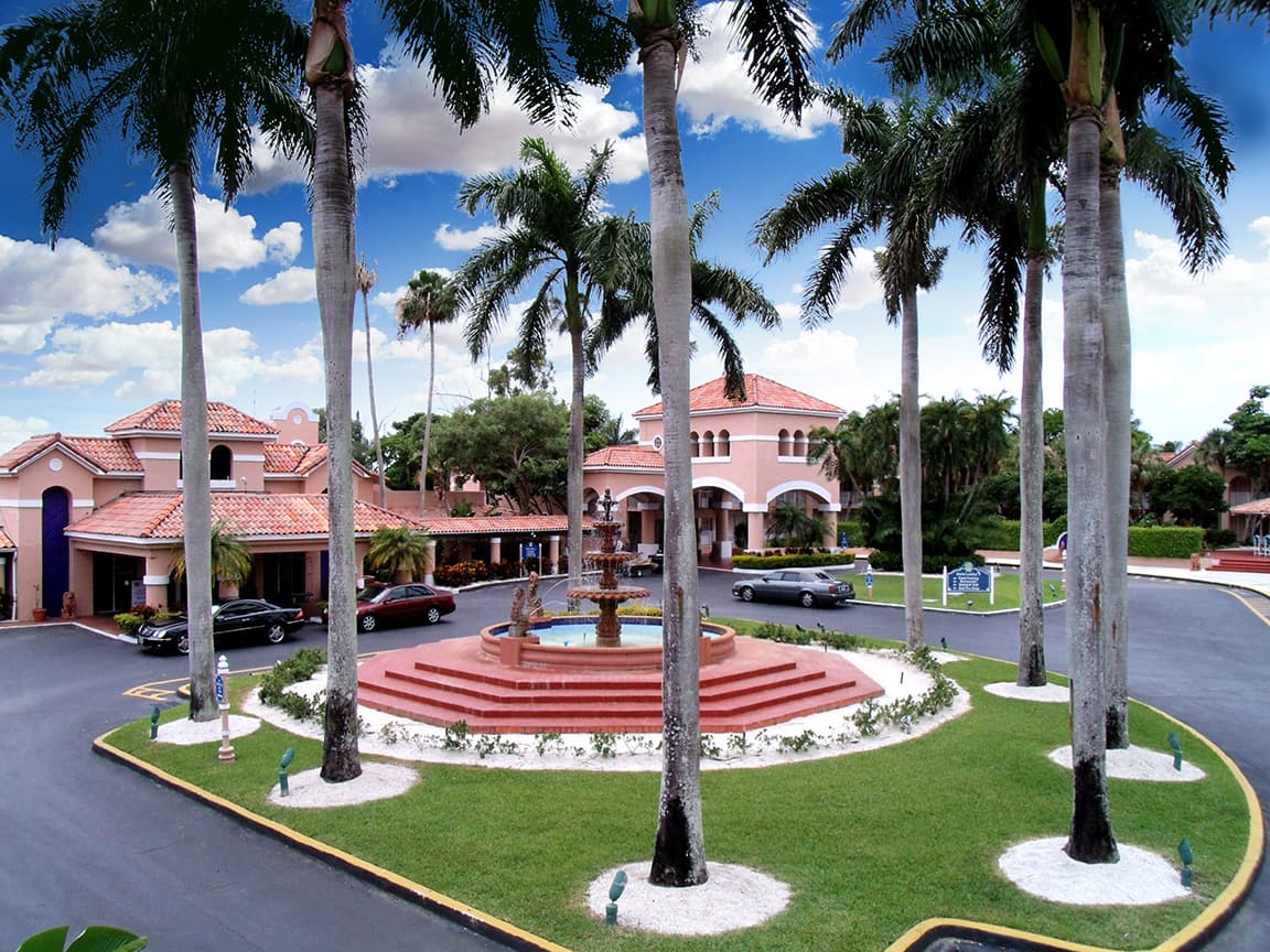 Grand Palms Hotel, Spa and Golf Resort - Image 1