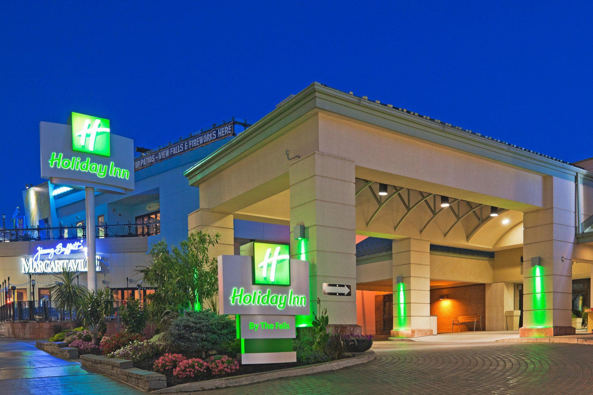 Holiday Inn Niagara Falls - by the Falls by IHG - Image 1