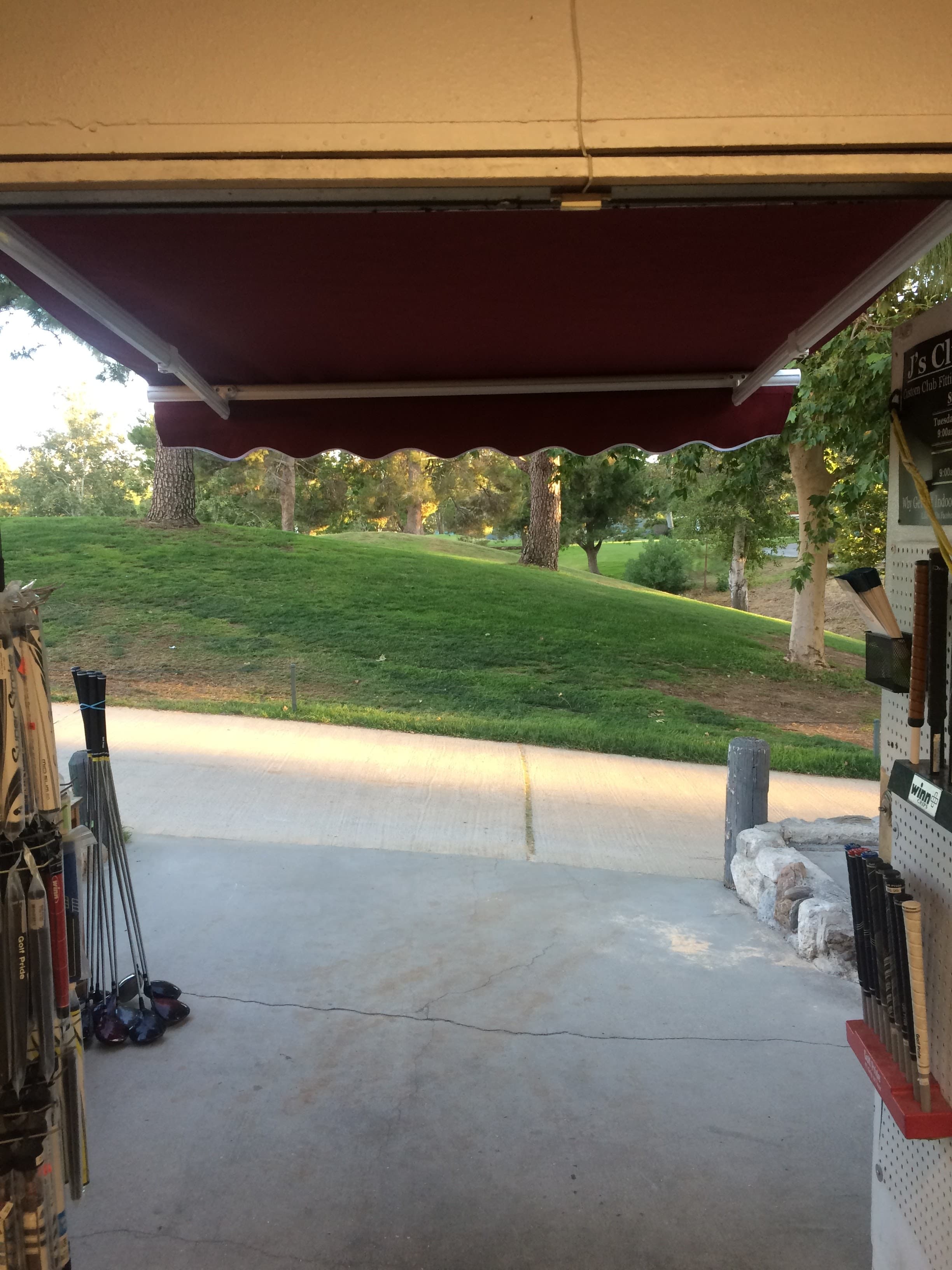 J's Club Shack - Image 10