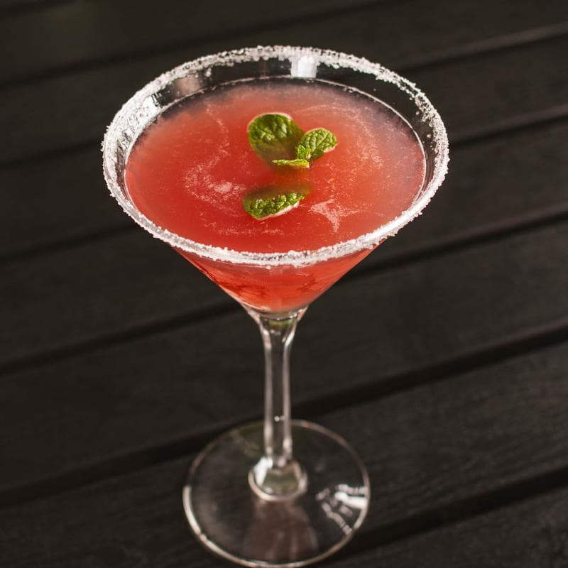 Par 3 Sports Bar & Grill - Image 10