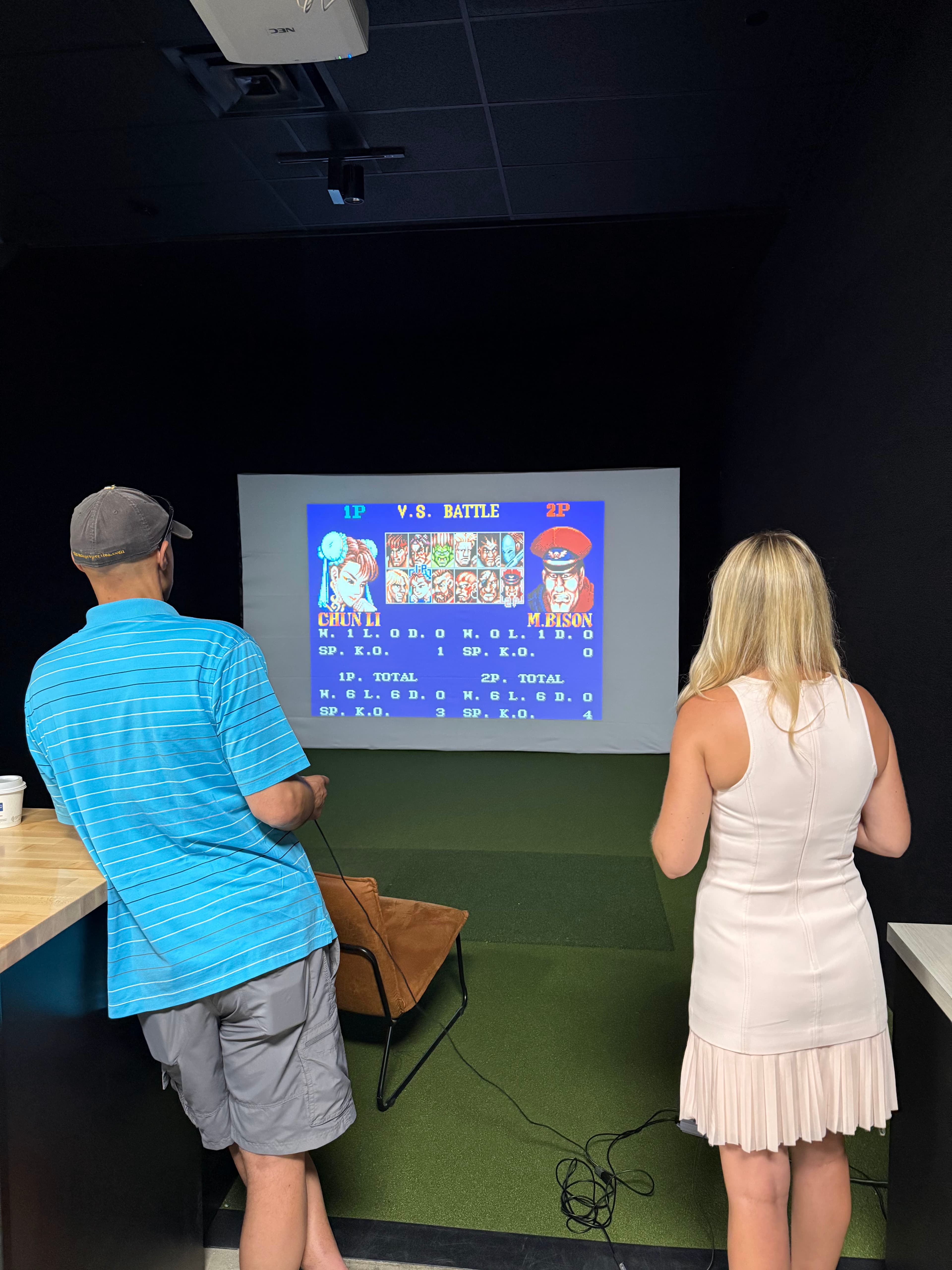 Play The Par Social Club - Image 3