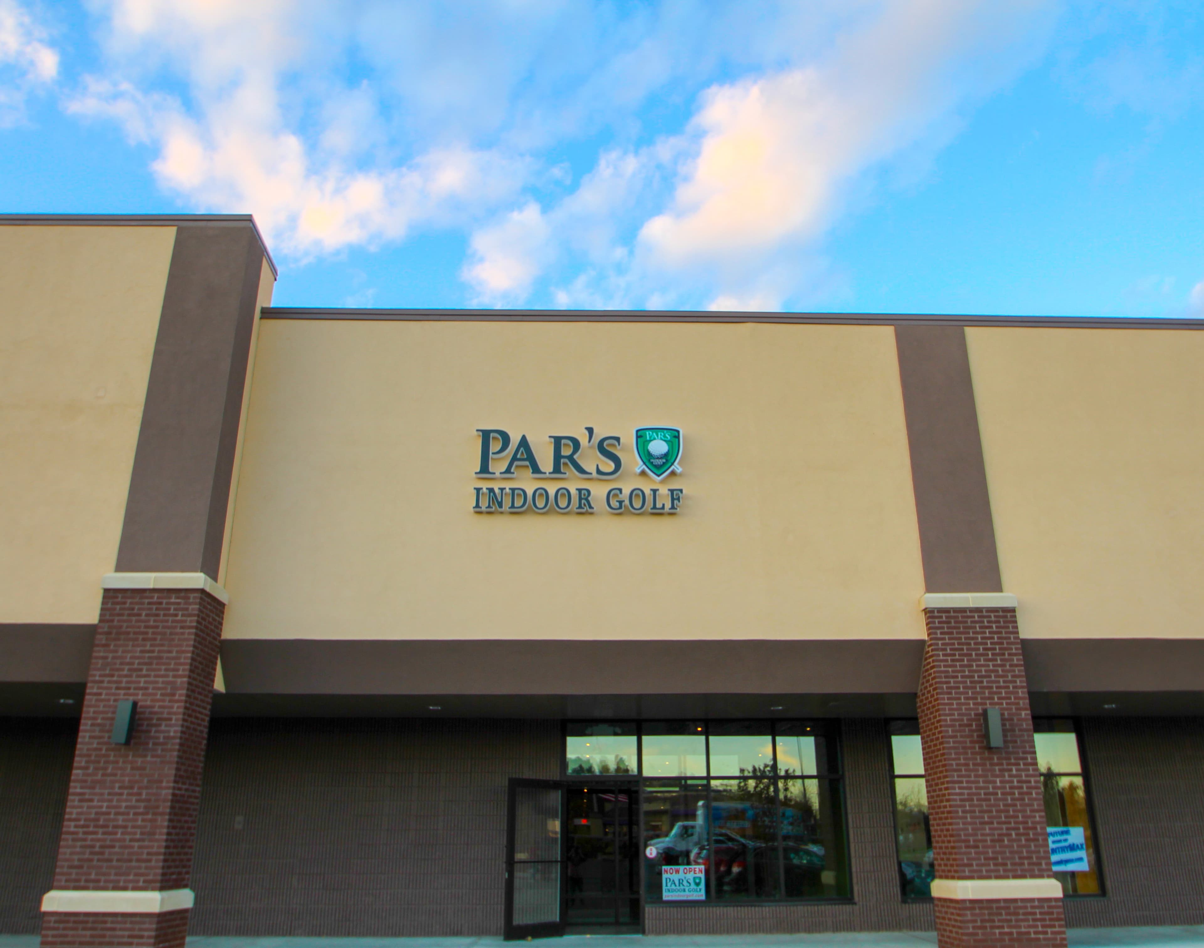 Par's Indoor Golf - Image 9