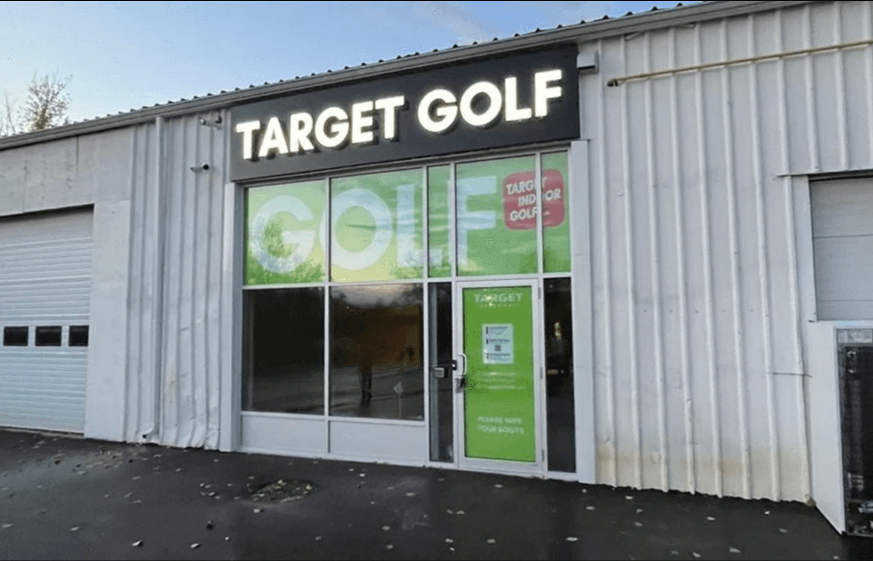 TARGET Indoor Golf - Image 2