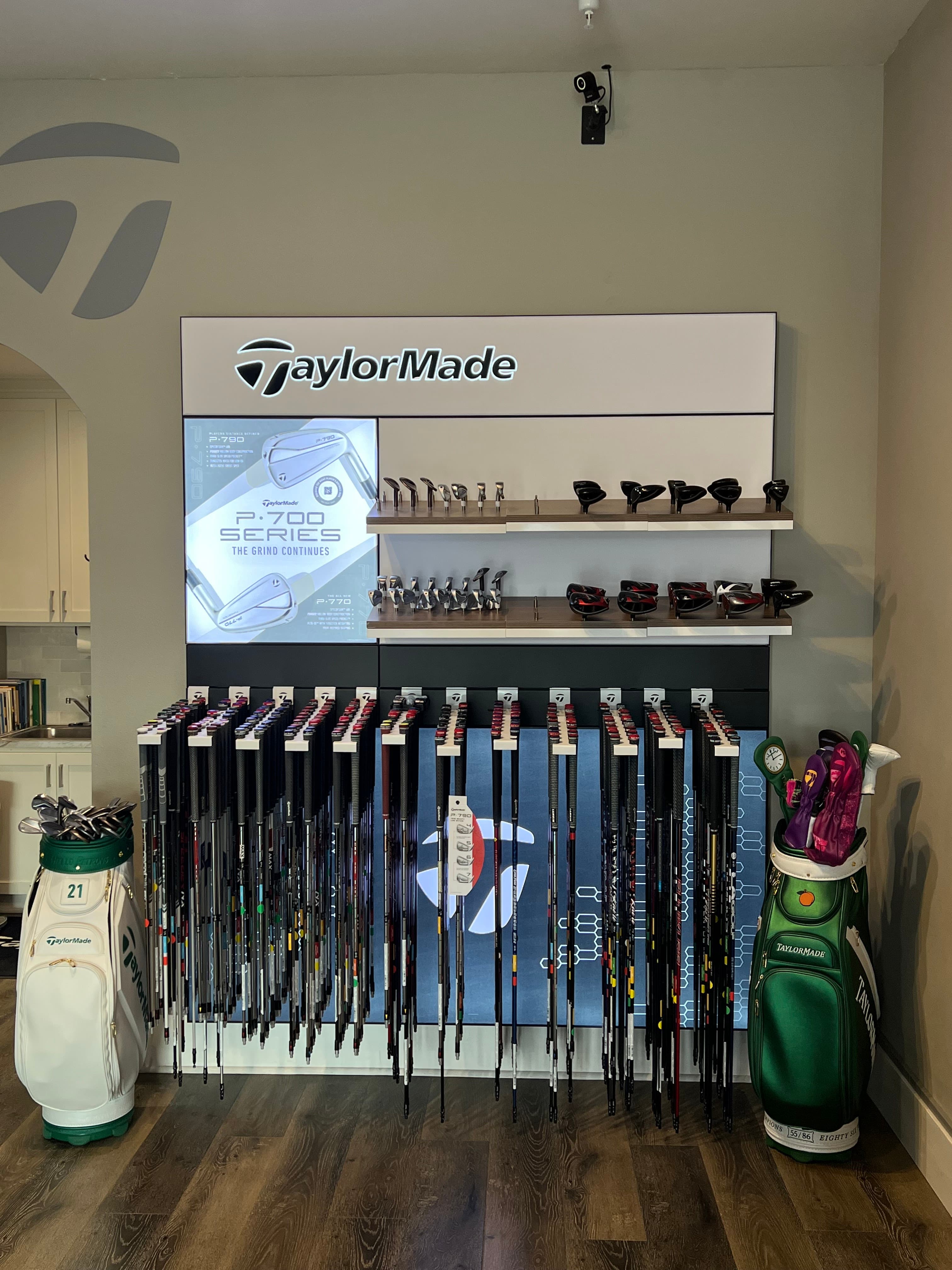 18 Shots Golf - Image 5