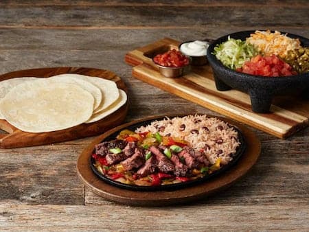 Kelseys Original Roadhouse - Image 8