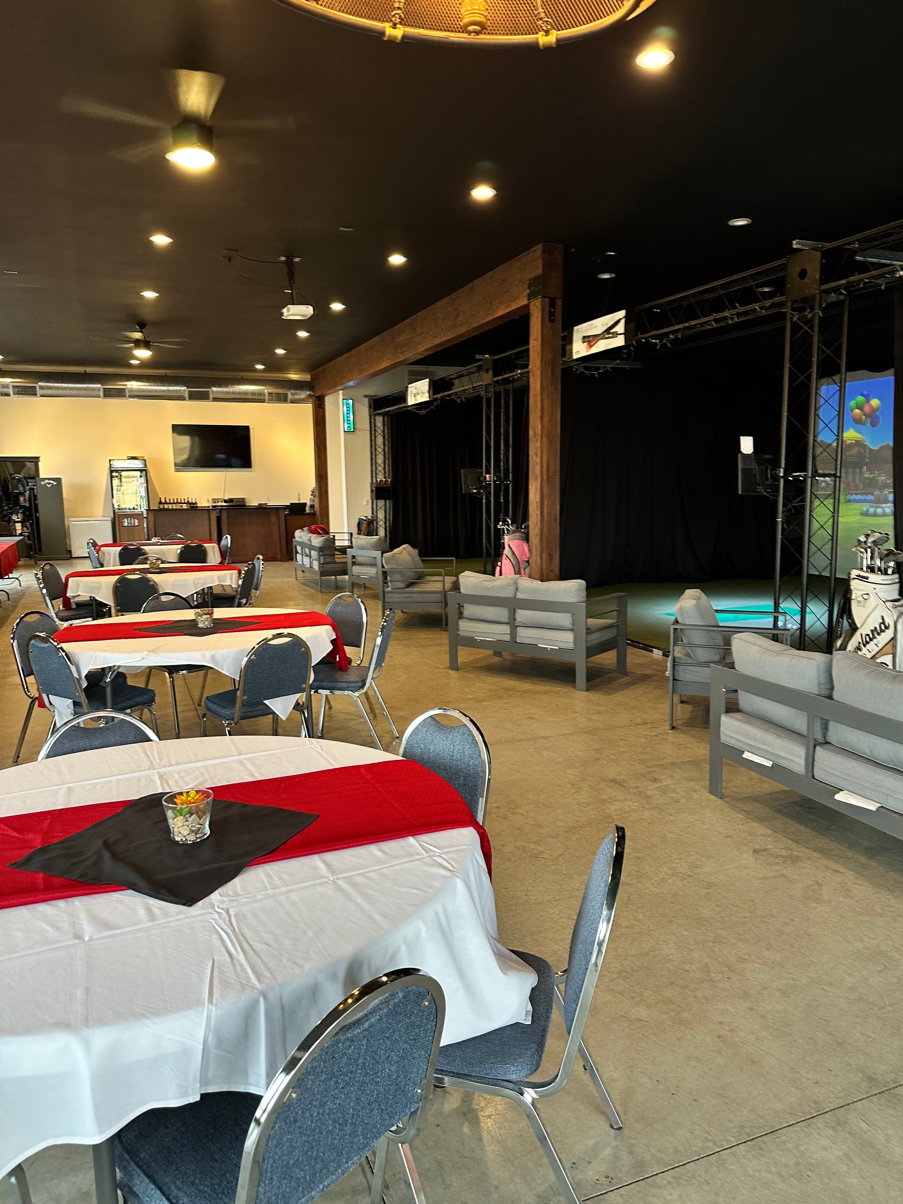 Airway Hills Golf Center - Image 8