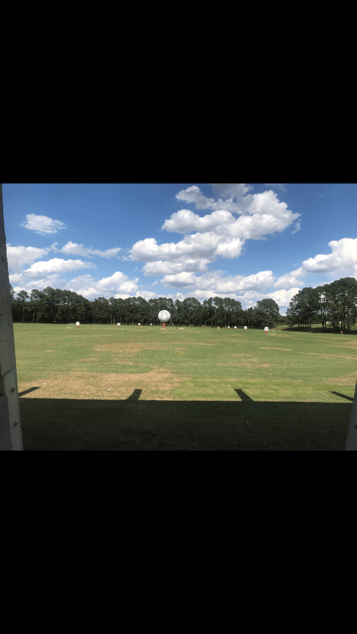 Golf World - Image 1