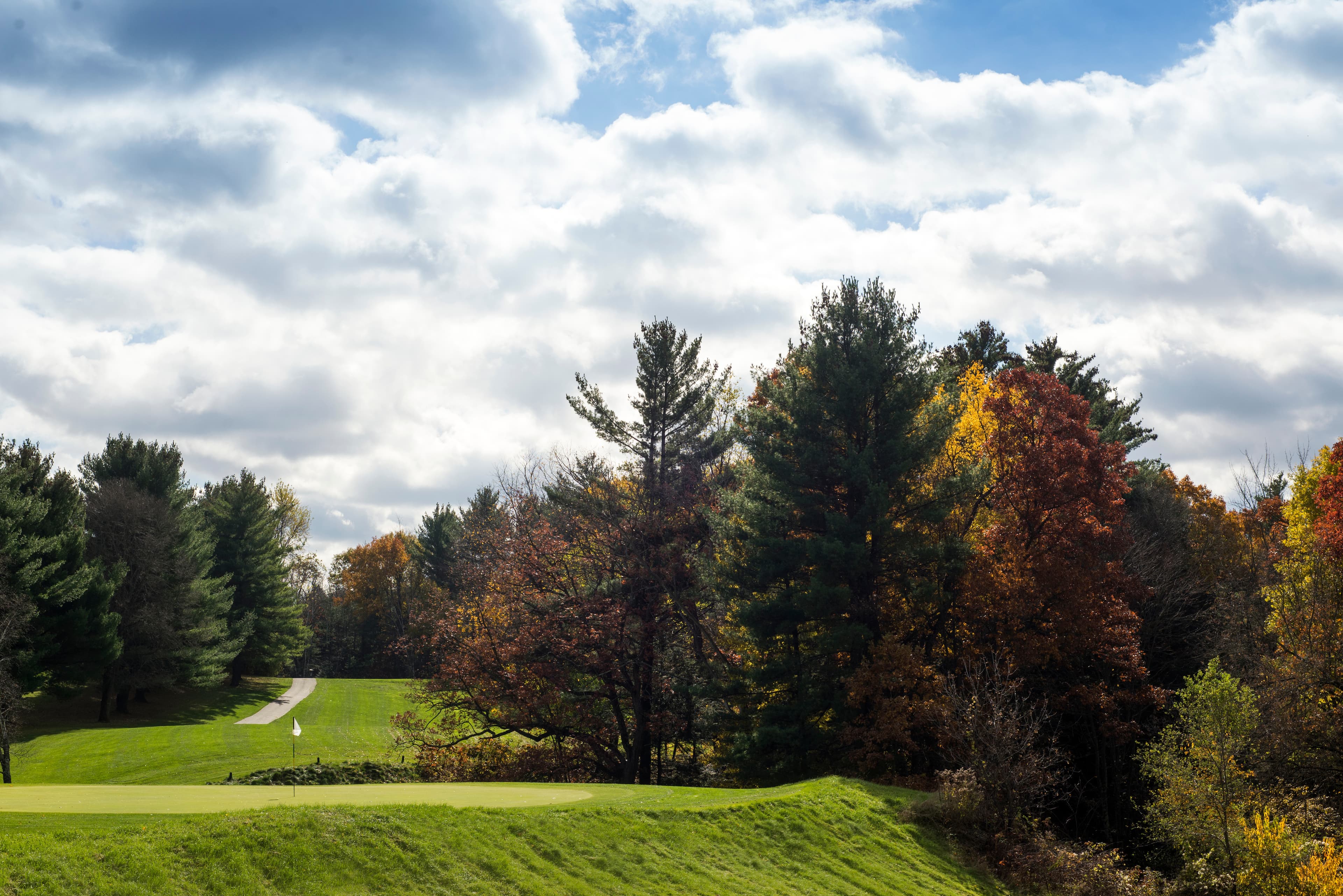 Cold Water Canyon Golf Course - Image 6