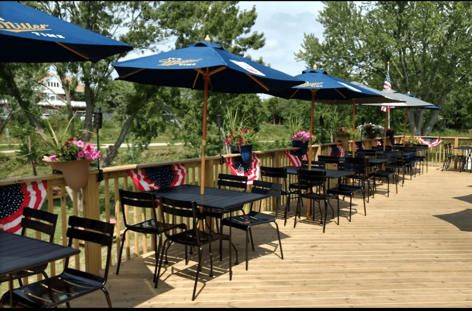 Treehouse Pub & Eatery - Image 1