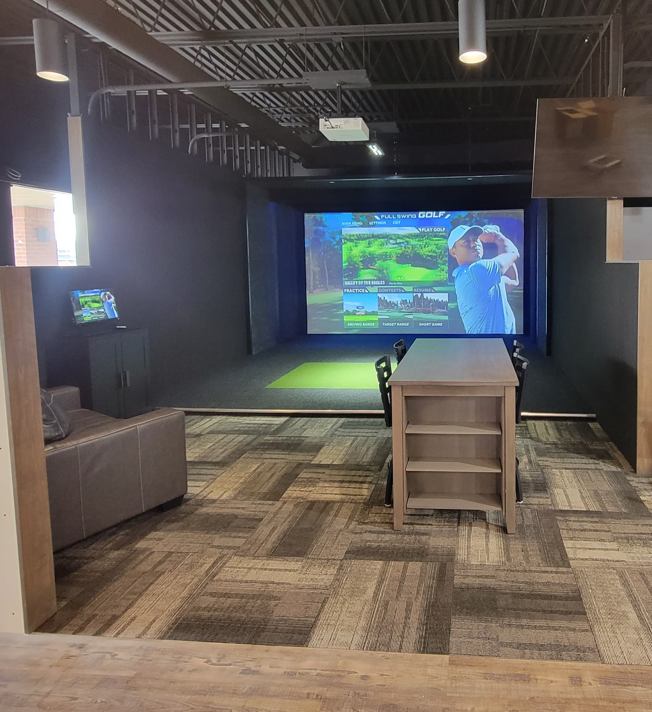 Tap In Golf Waukesha Indoor Golf Simulators