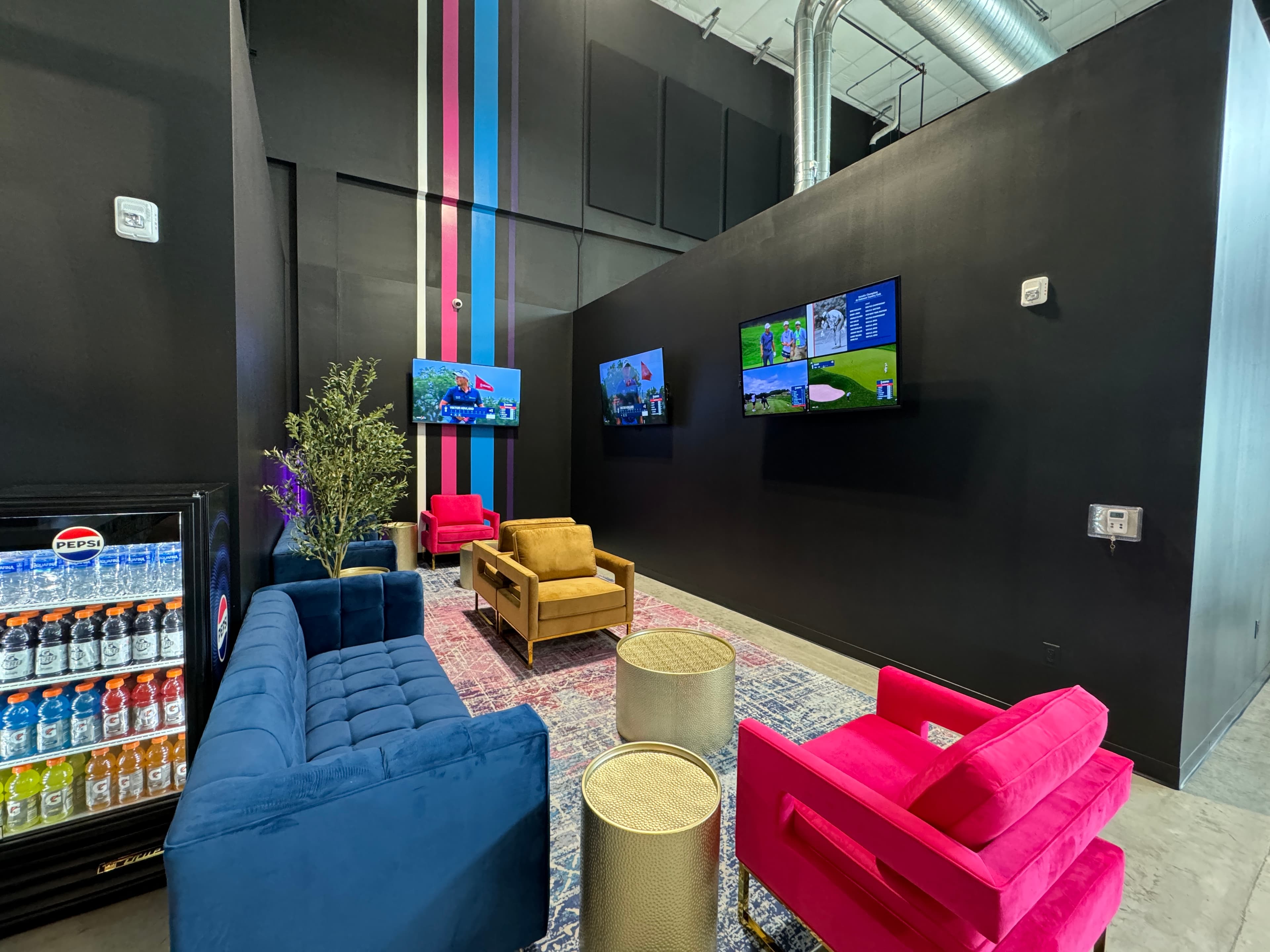 Pin High Sports Bar - Image 2