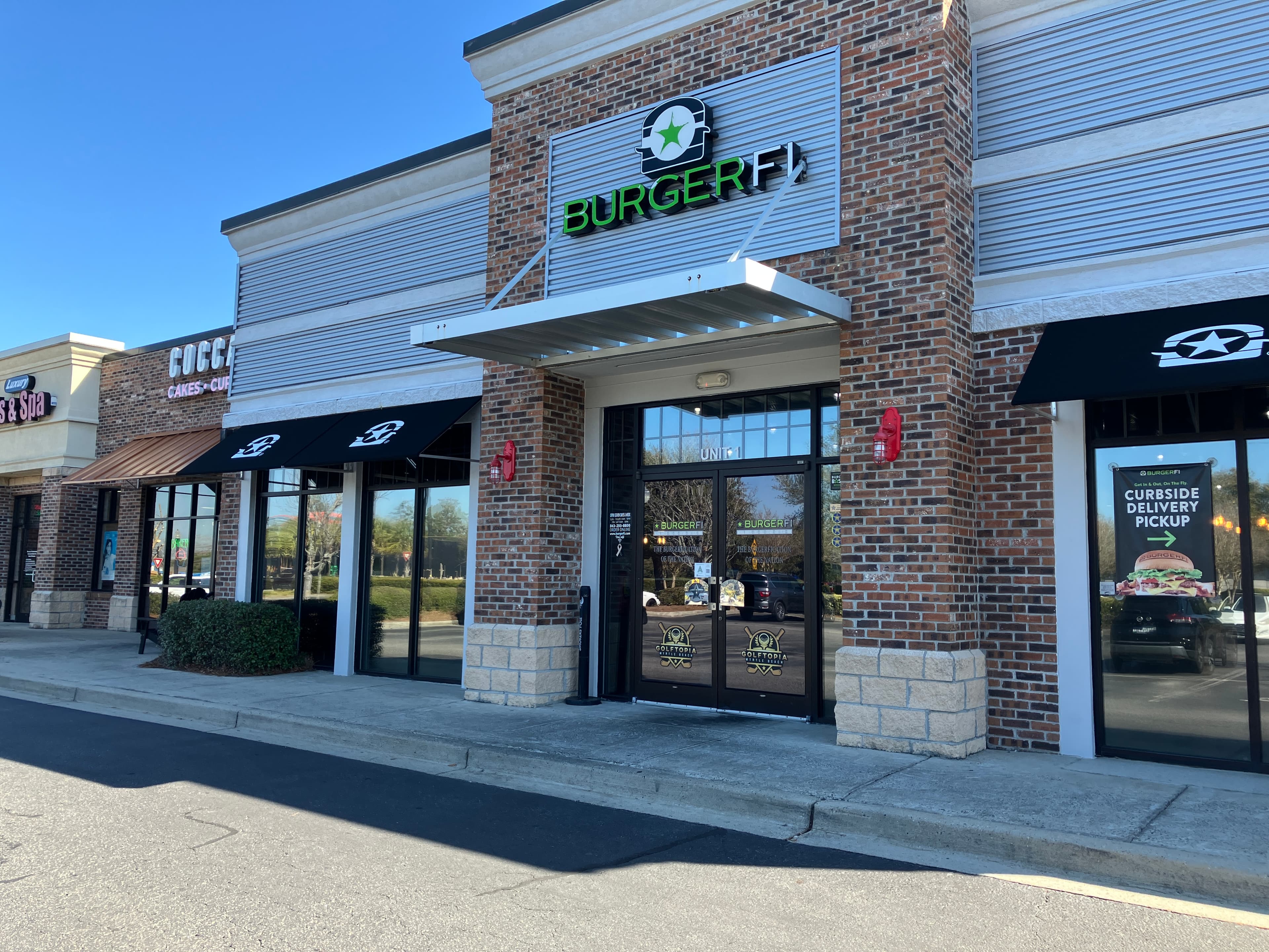 Golftopia (Located inside BurgerFi) - Image 3