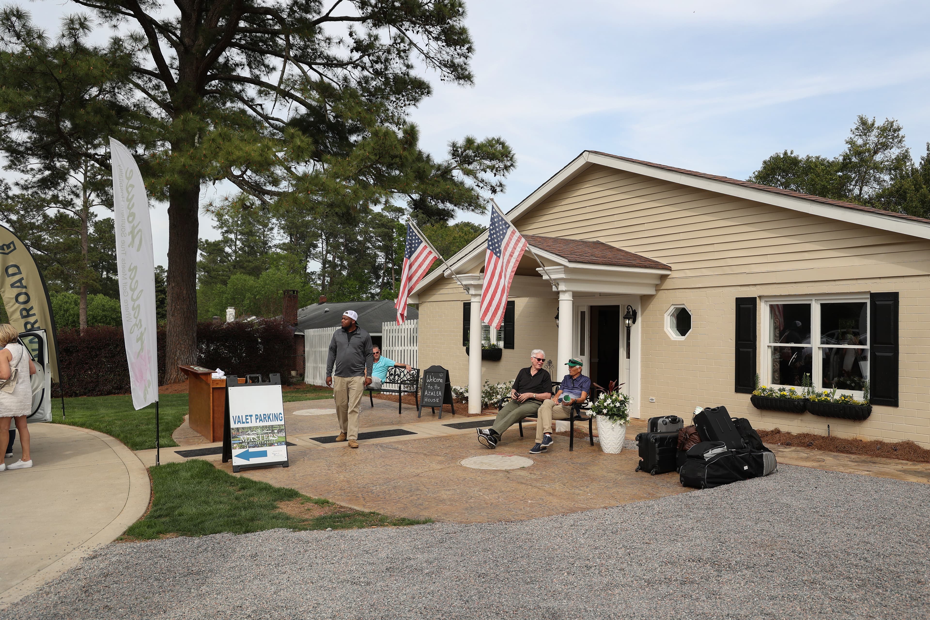 The Azalea House - Image 3