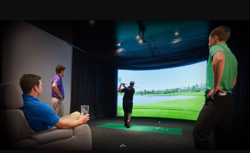 Tee 2 Pin Indoor Golf Centre - Image 1