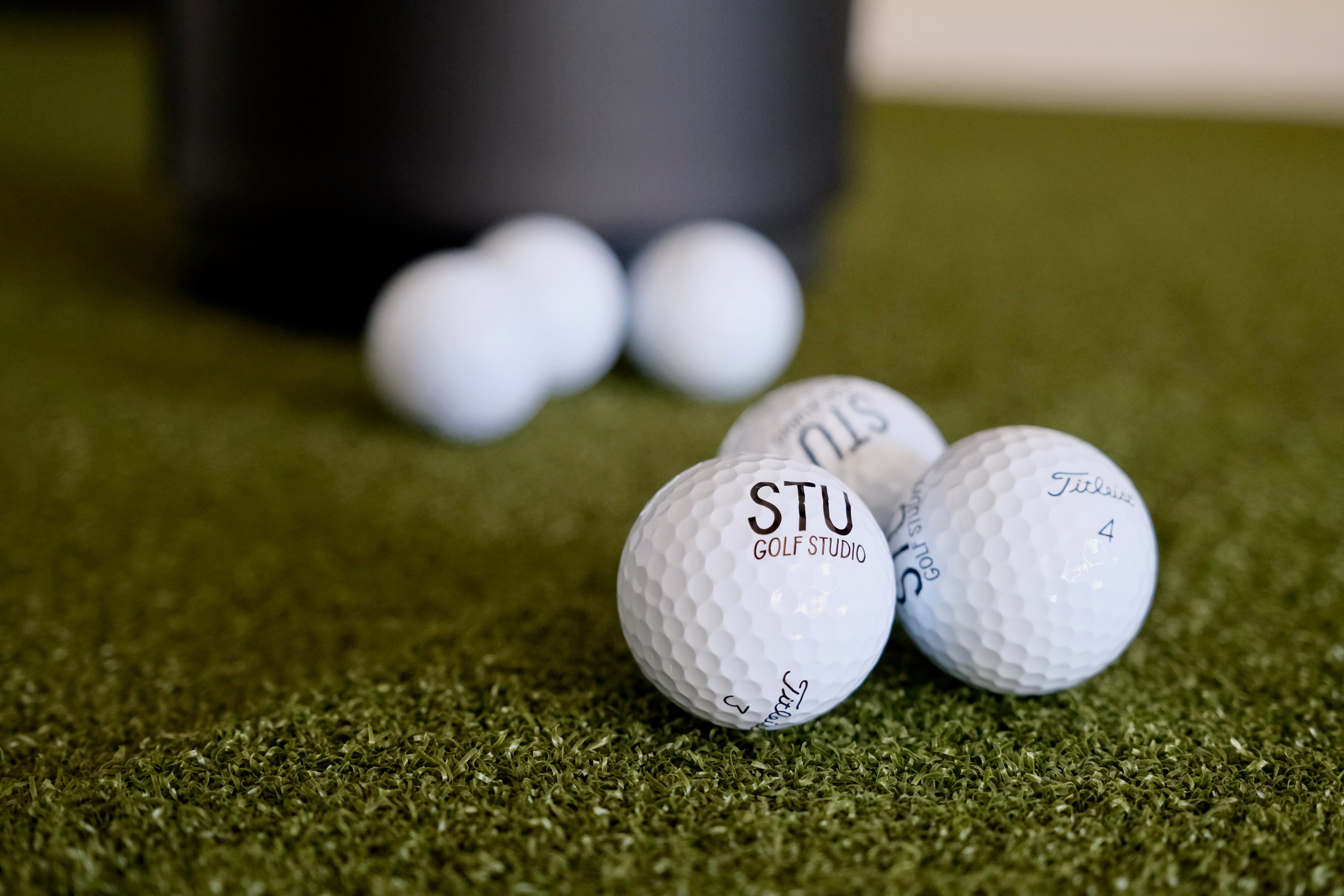 STU Golf Studio - Image 10