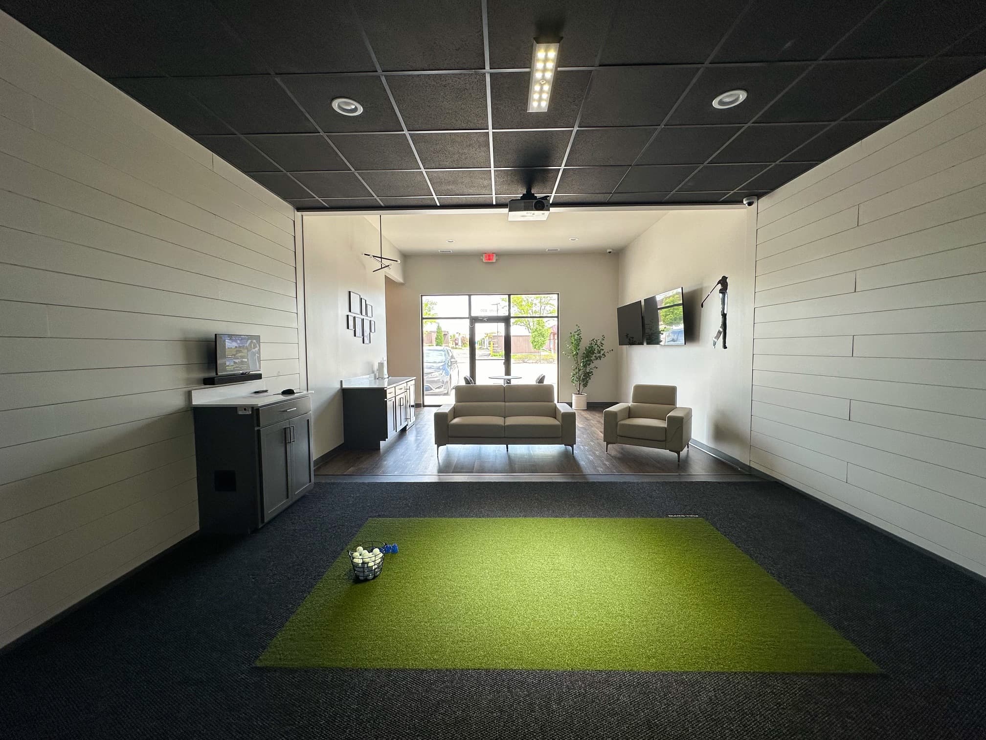 Swing365 Lincoln North - Image 3