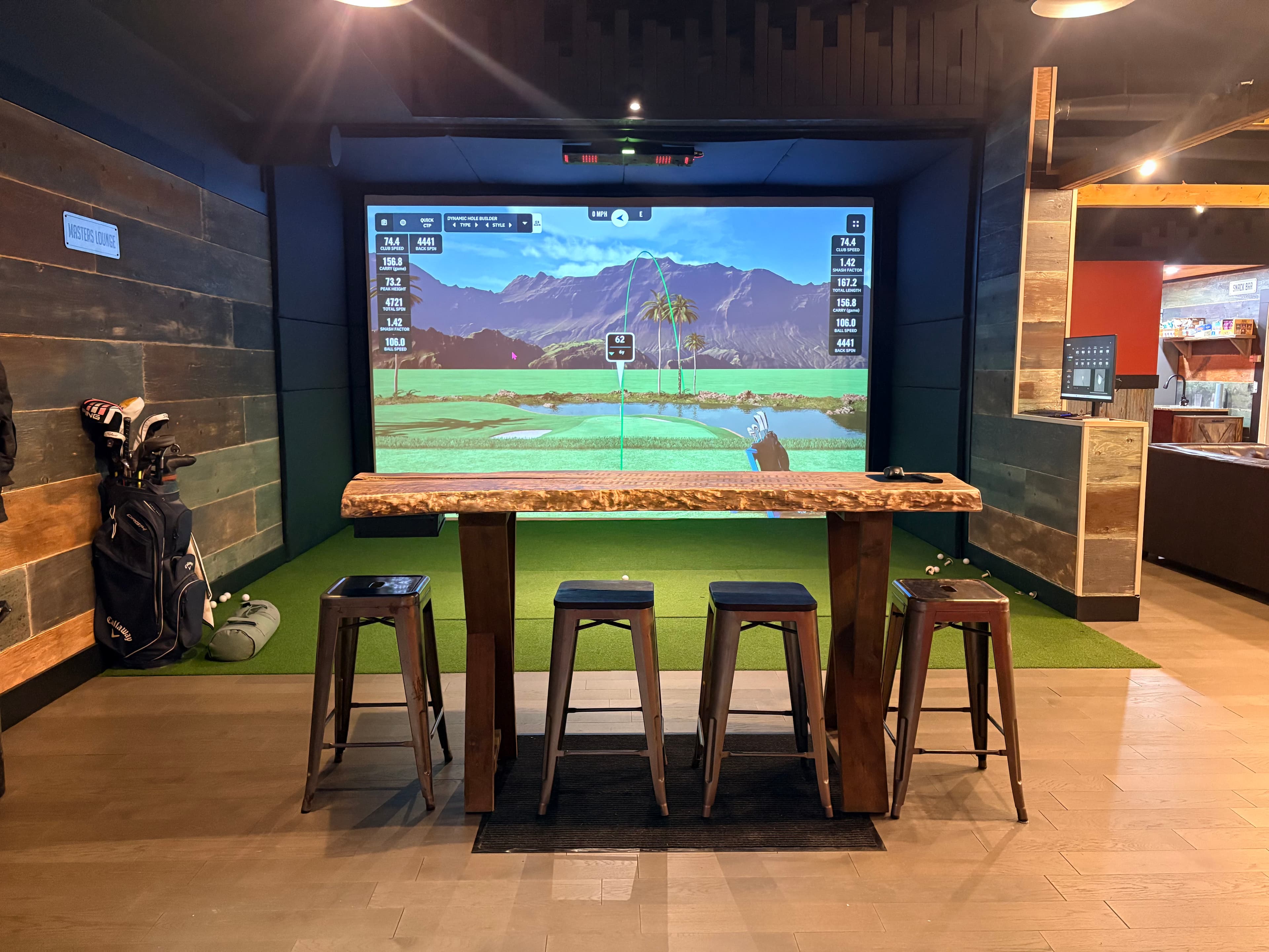 Play Thru Golf Lounge - Image 7