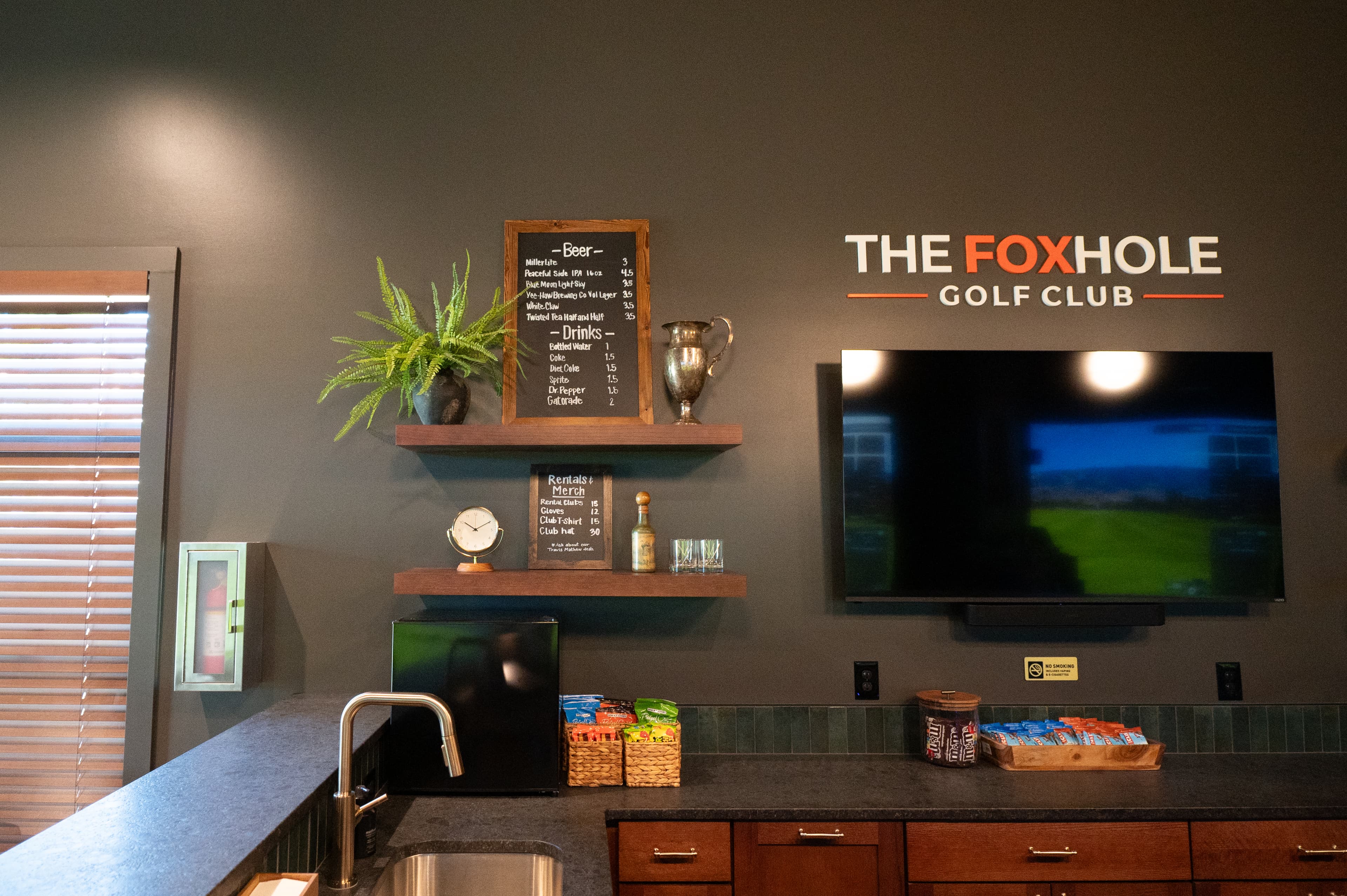 The FoxHole Golf Club - Image 9