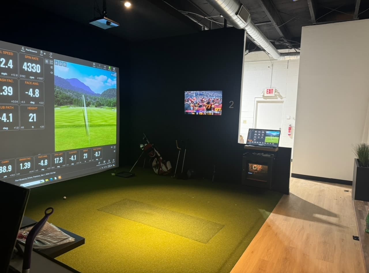 Desert Links Indoor Golf - Image 7