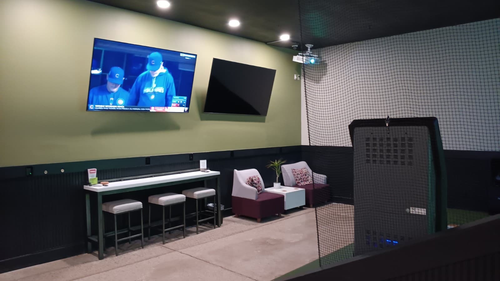 Ada Indoor Country Club - Image 4