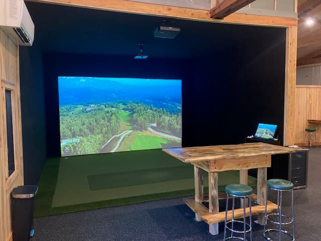 The Dogleg Golf Club - Image 10