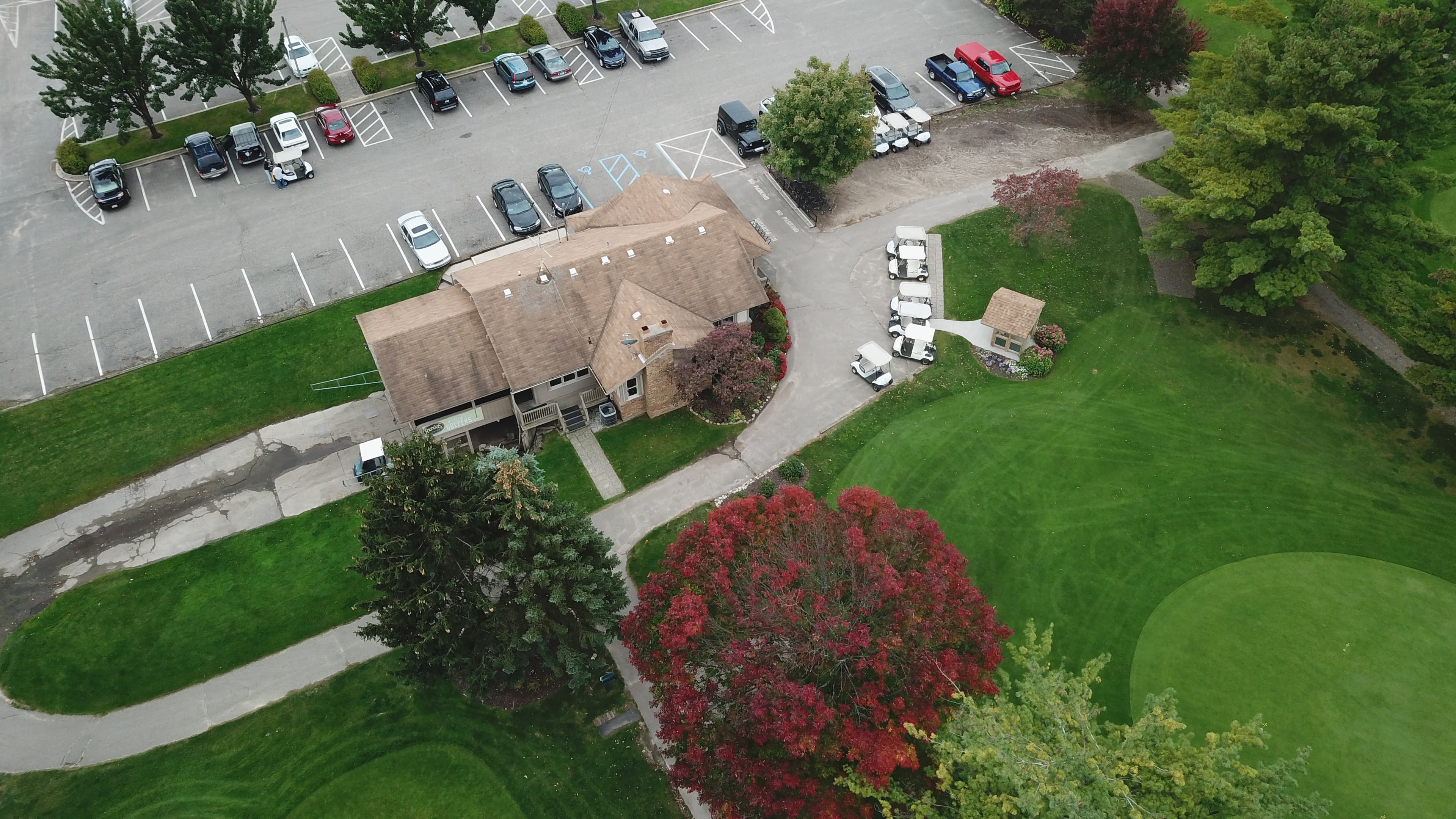 The Pines Golf Course - Image 3