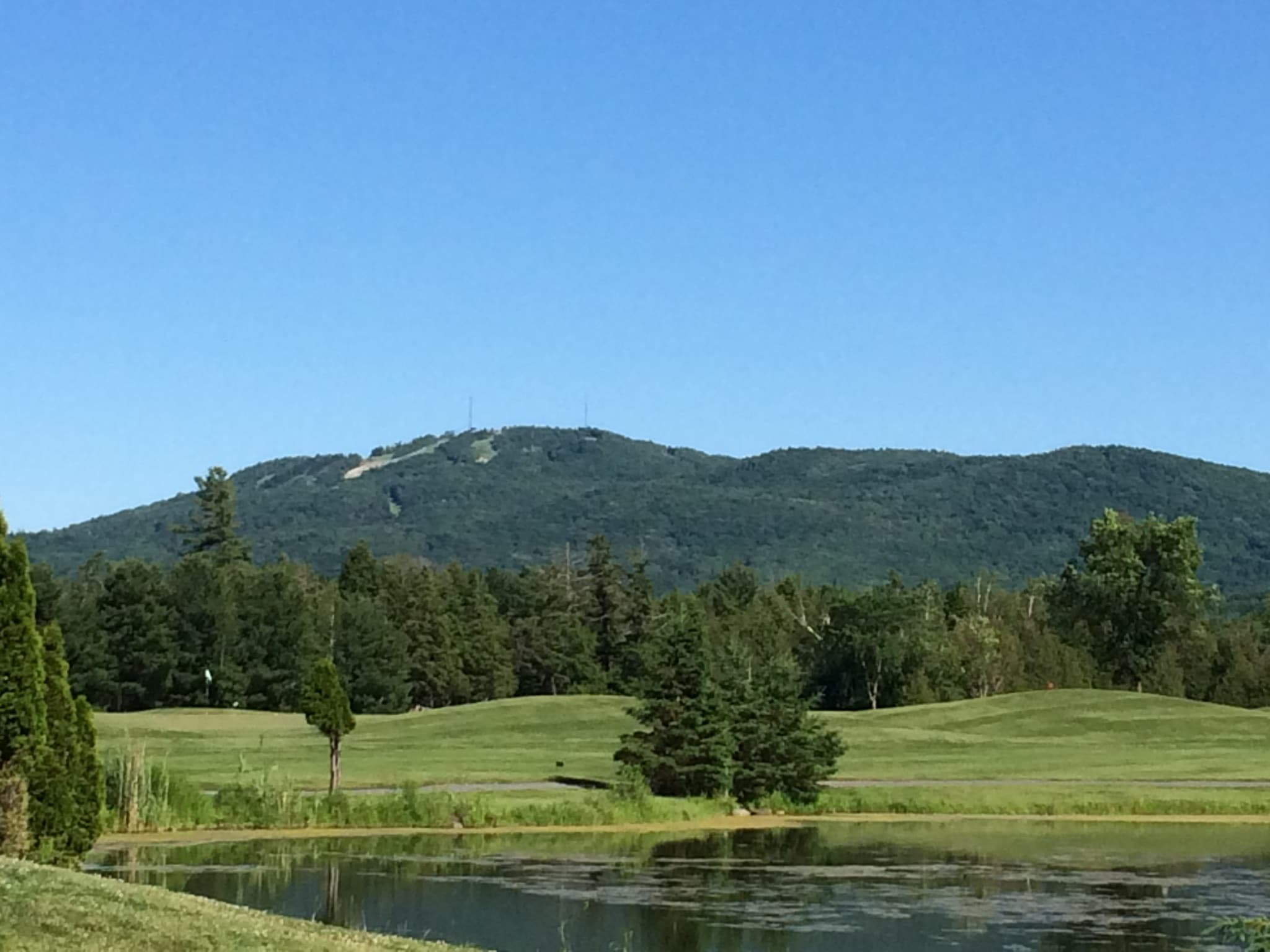 La Cité du Golf des Lacs - Image 1