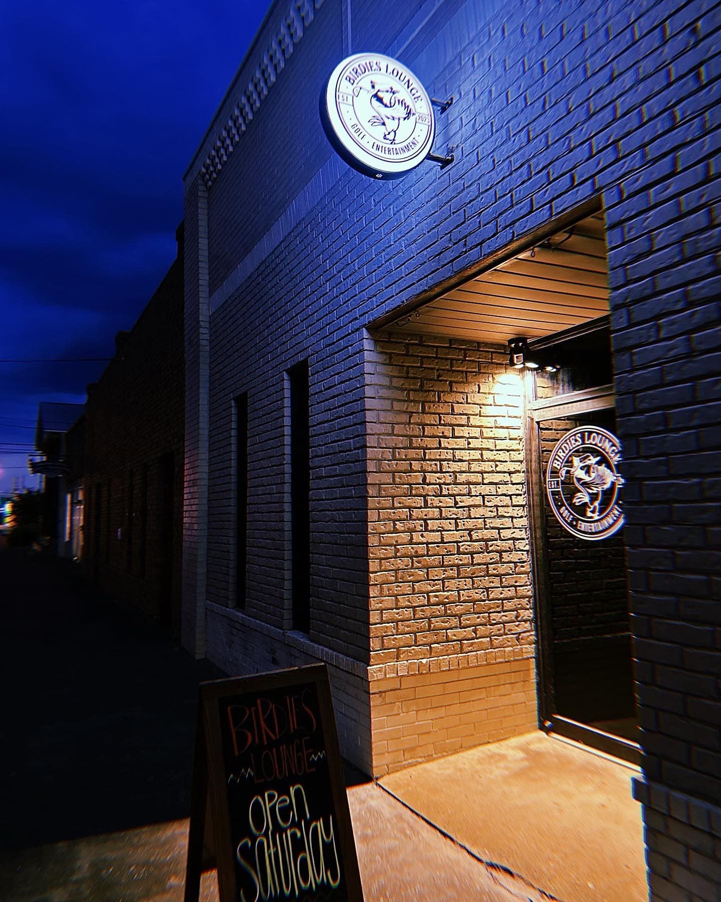 Birdies Lounge - Image 9