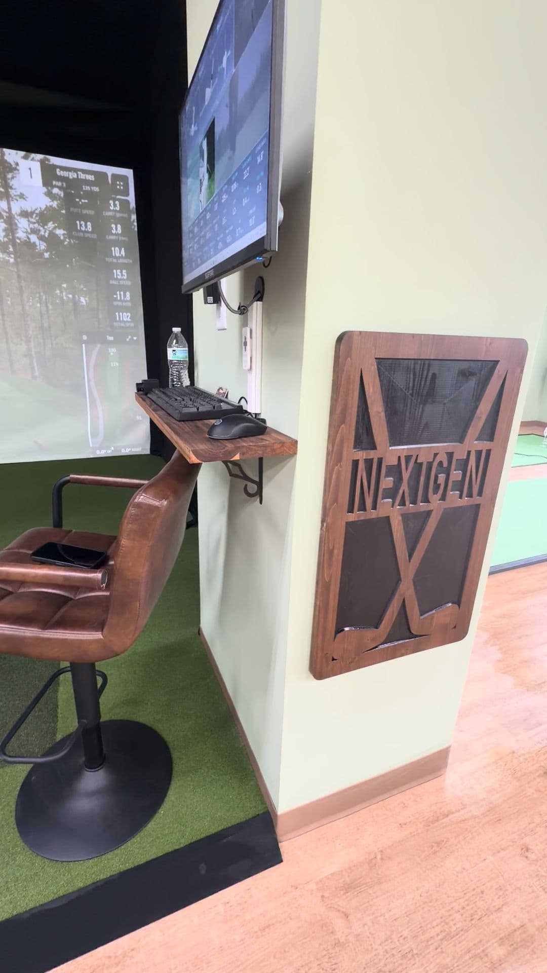 NextGen Golf Lounge - Image 2